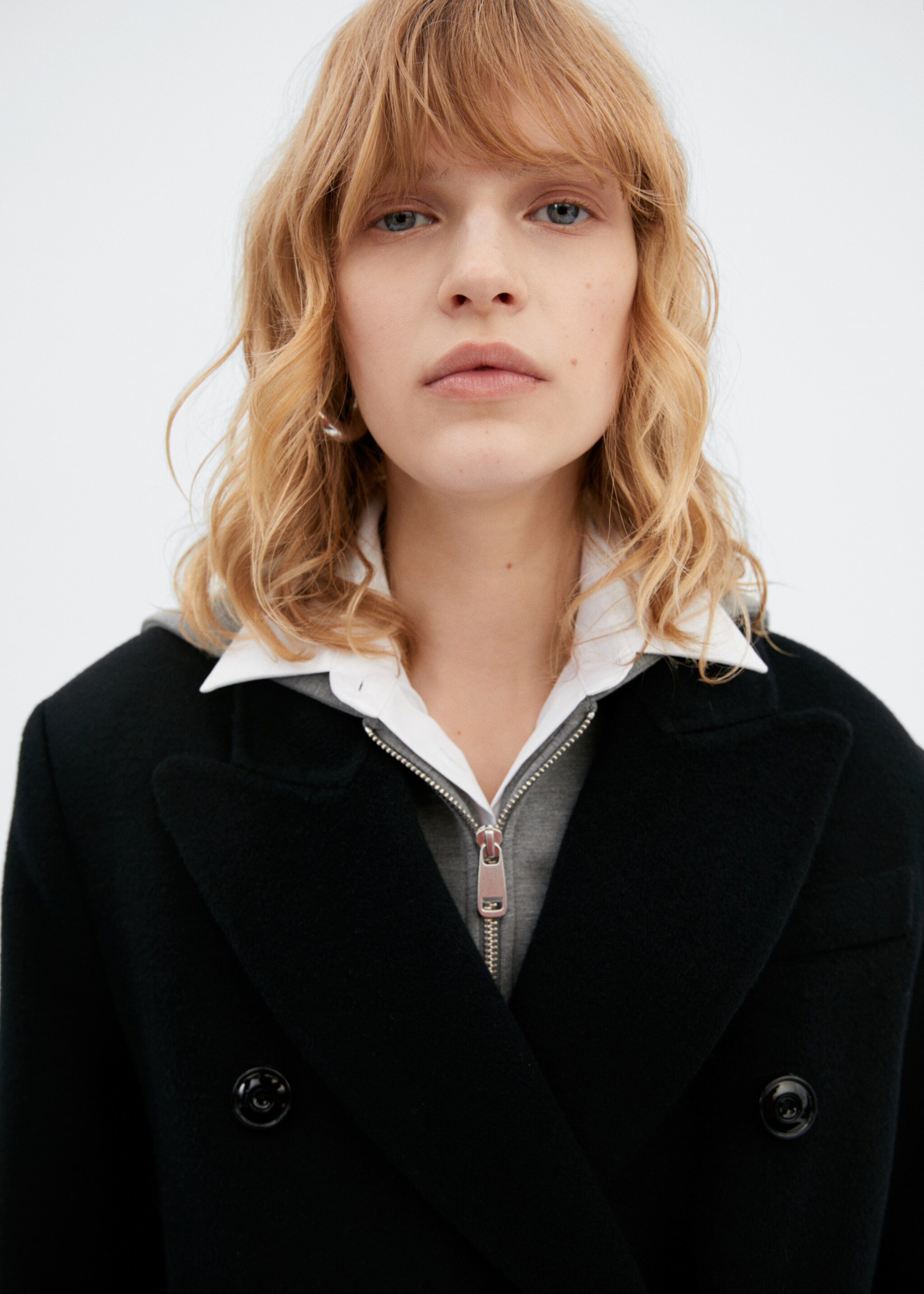 Double-breasted virgin wool coat - Details of the article 1, Black. Ref: 57016715-00.