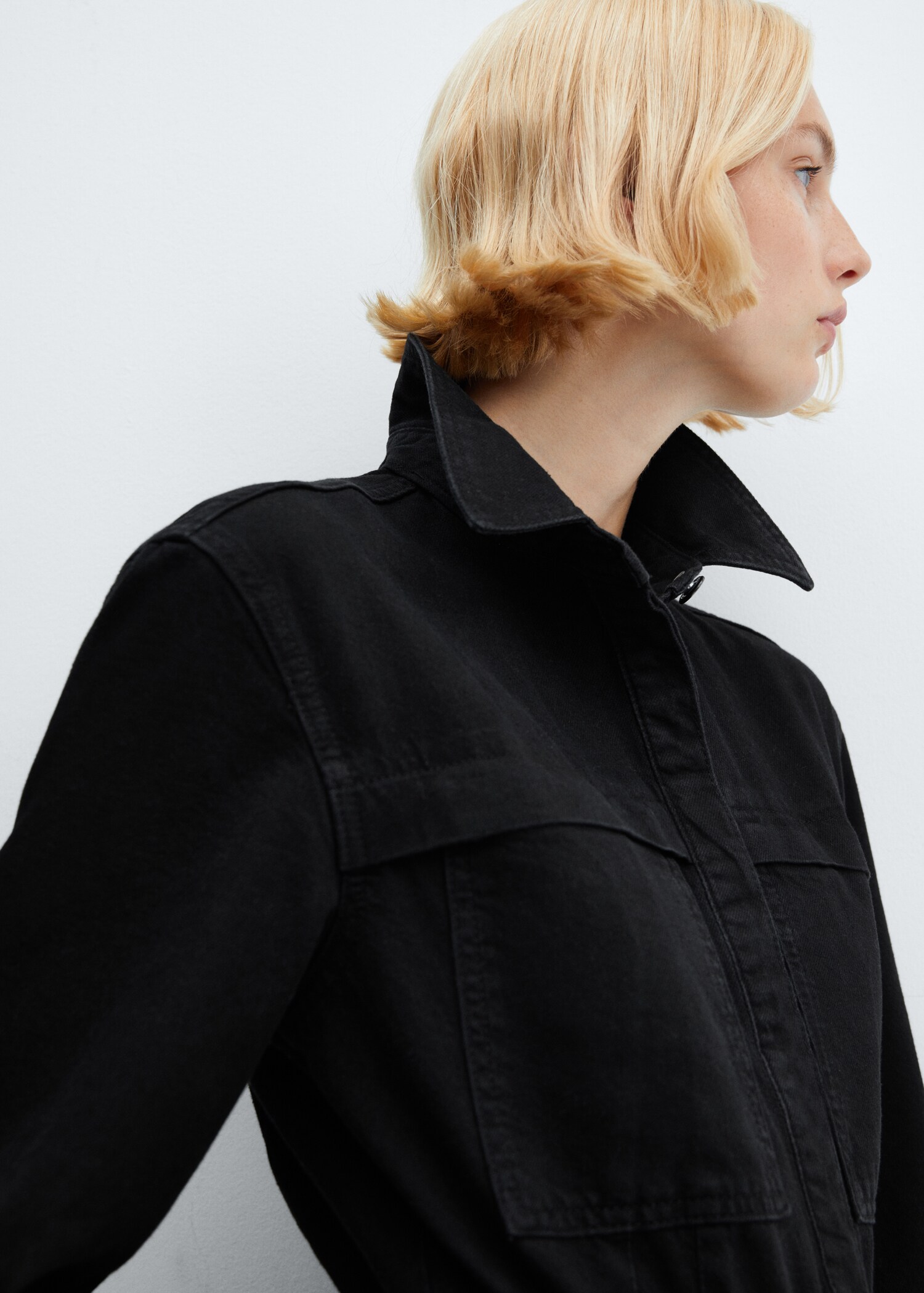 Denim cargo jumpsuit - Details of the article 2