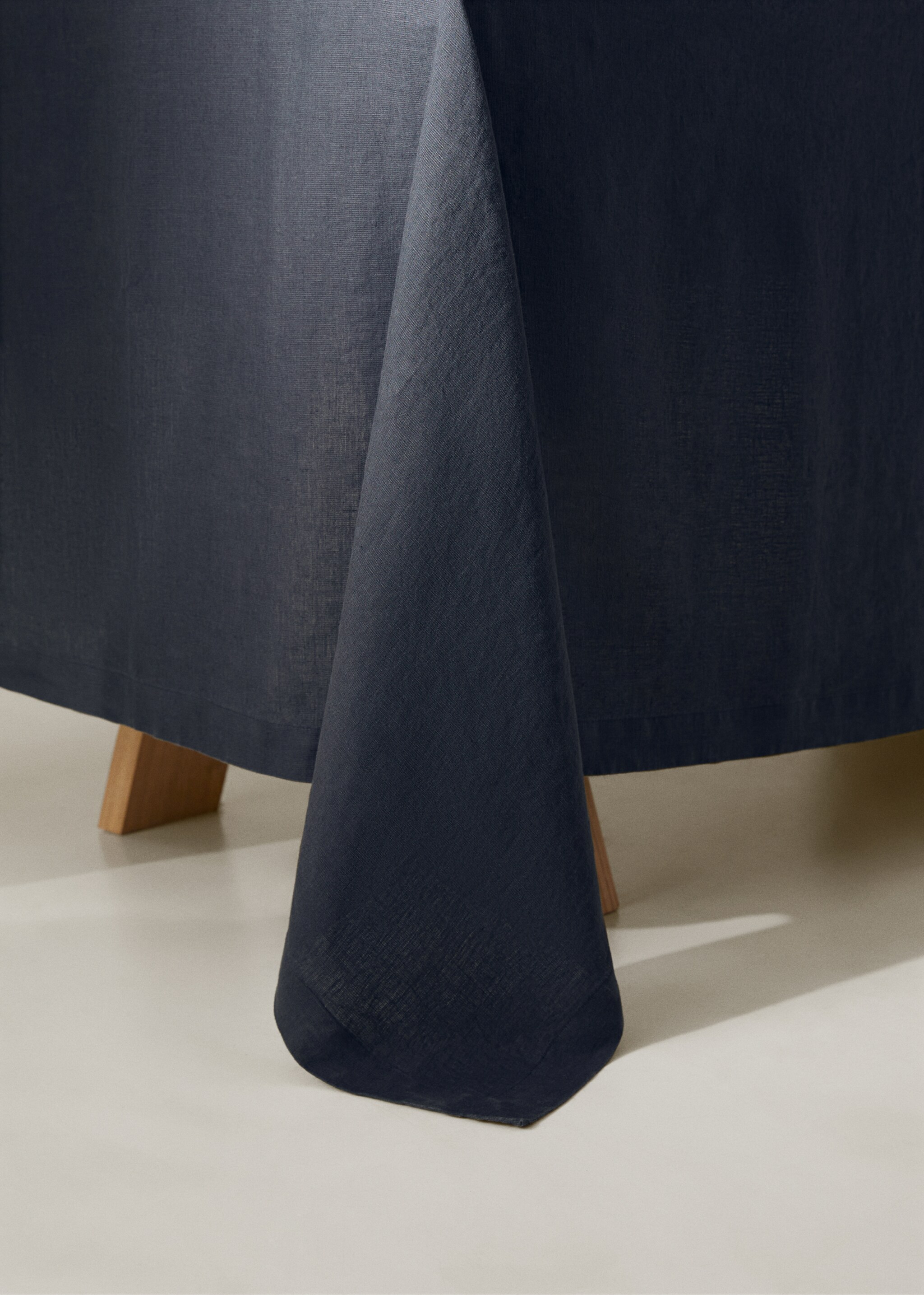 Duk i 100% lin, 170x170 cm - Artikkeldetalj 8