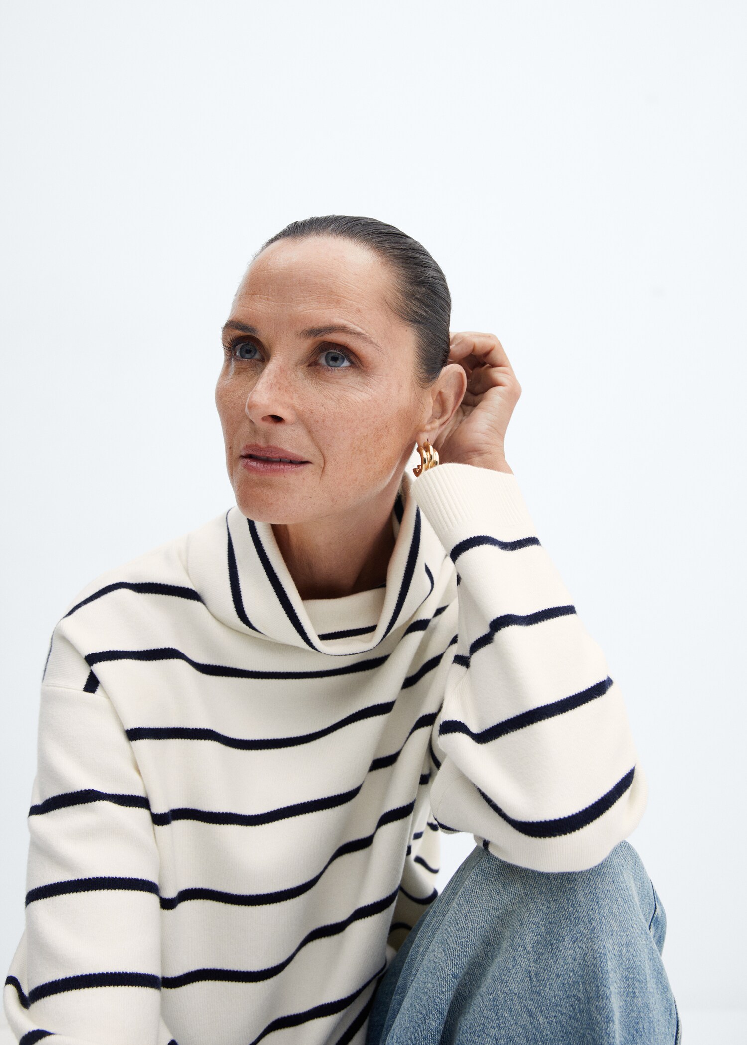 Oversized-Pullover mit Rollkragen - Detail des Artikels 2