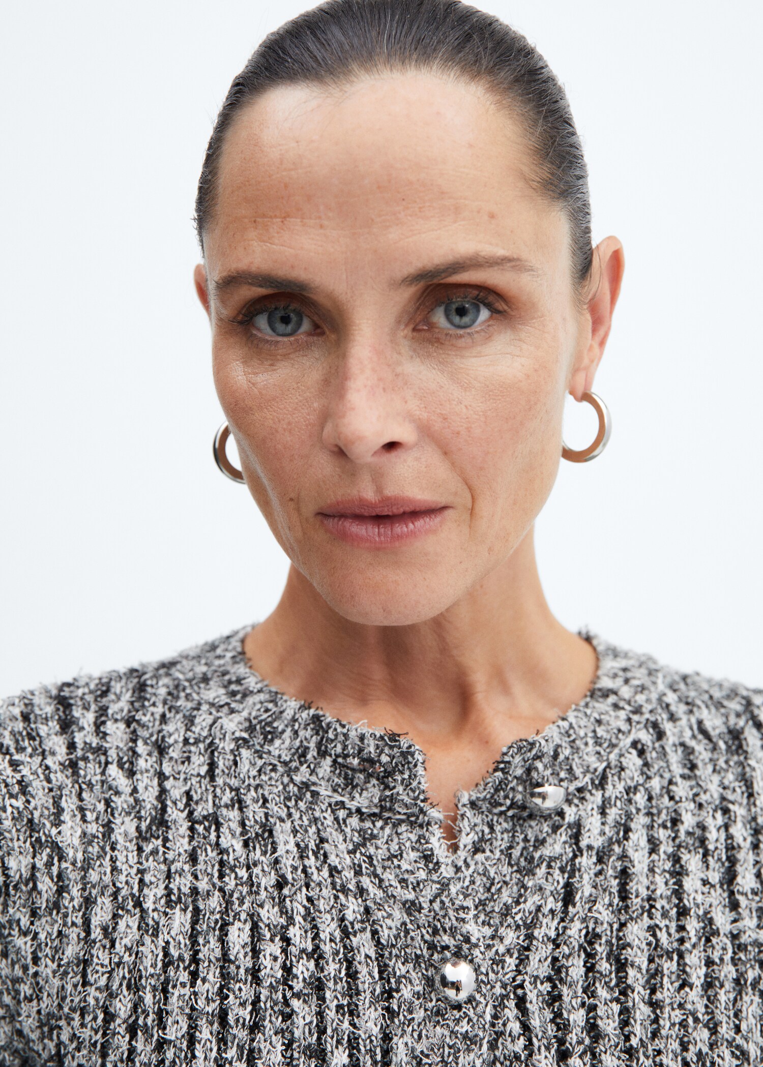 Textured rib-knit cardigan - Details of the article 1