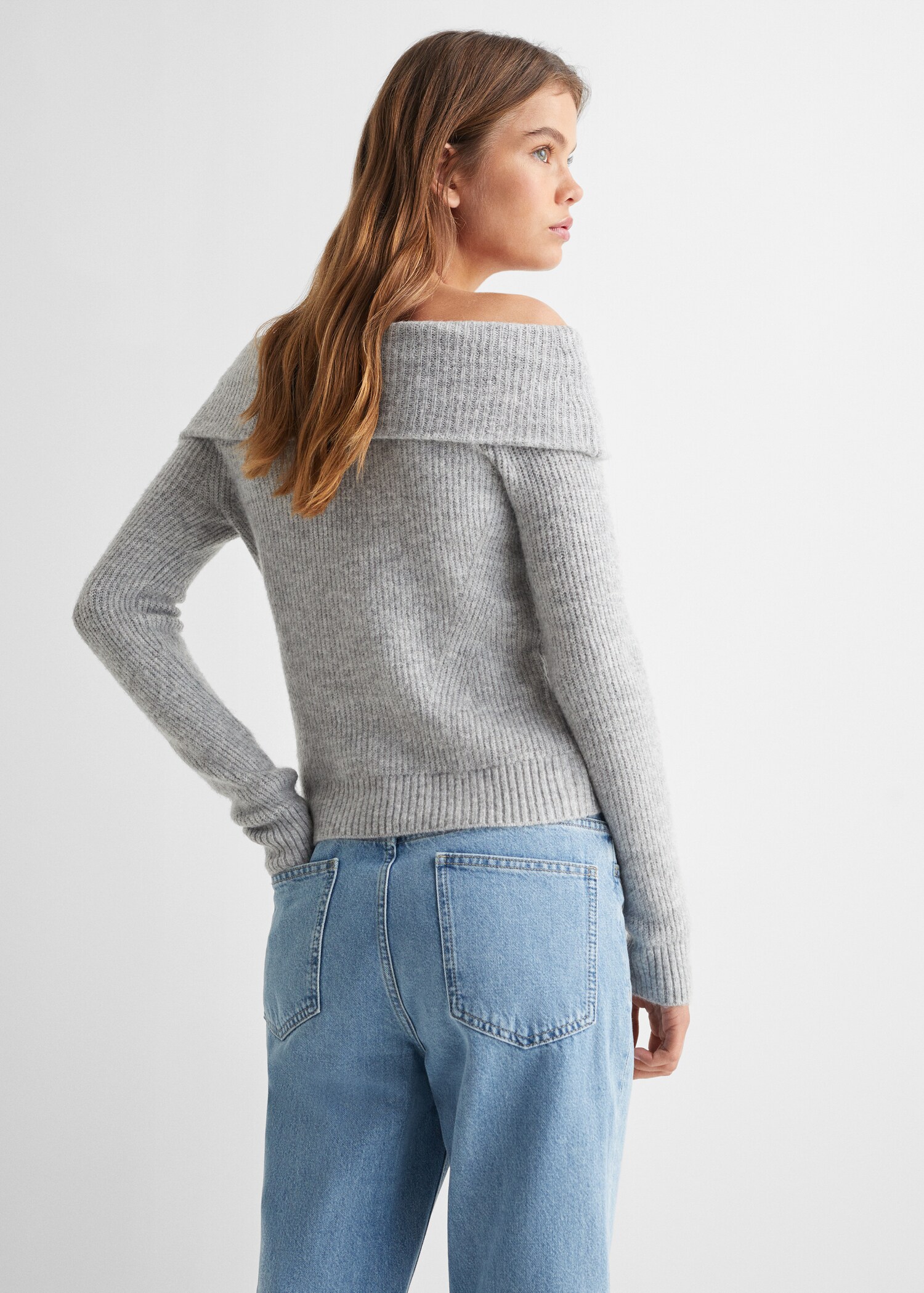 Boat neck sweater - Reverse of the article
