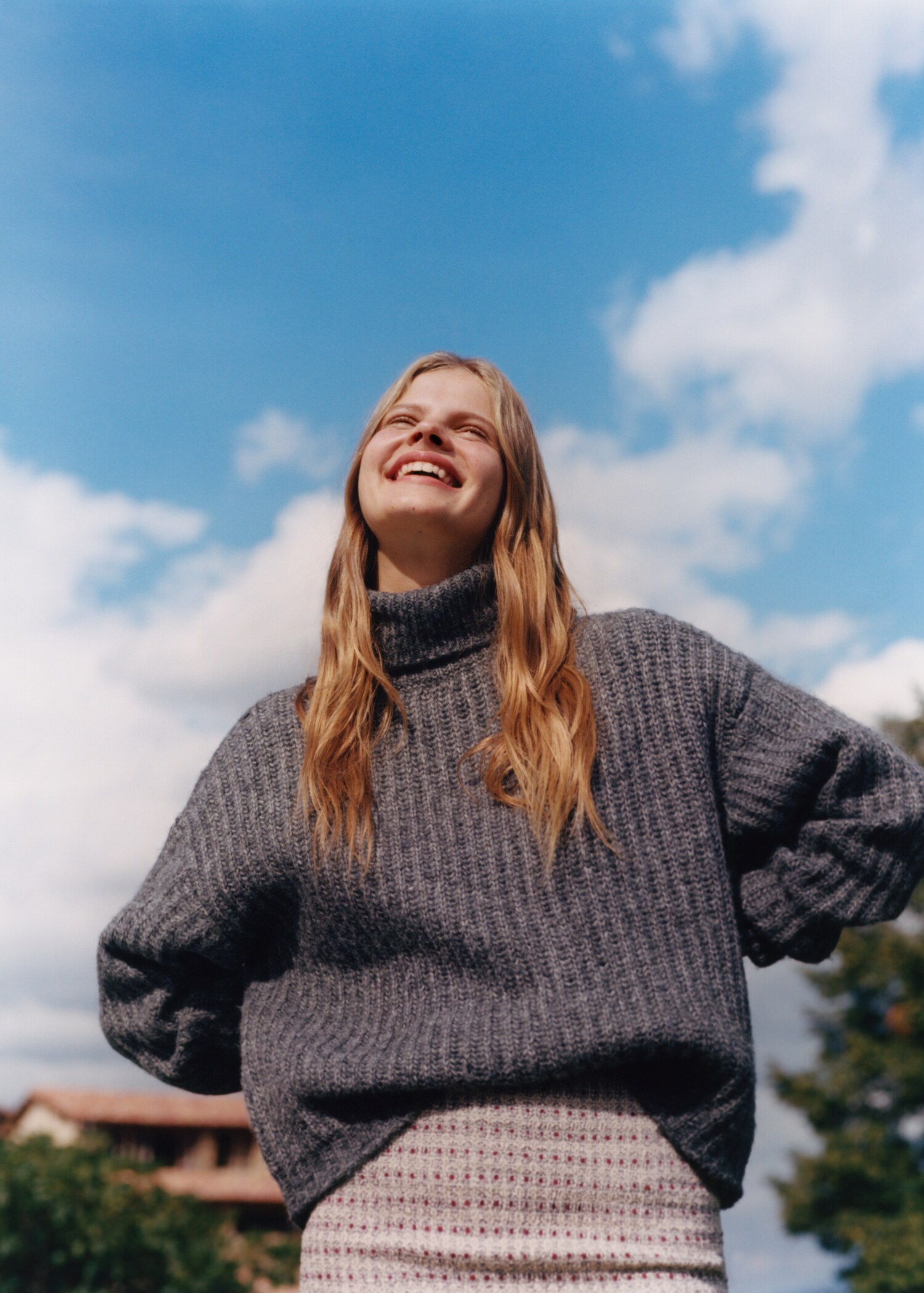 Turtleneck knitted sweater - Details of the article 5