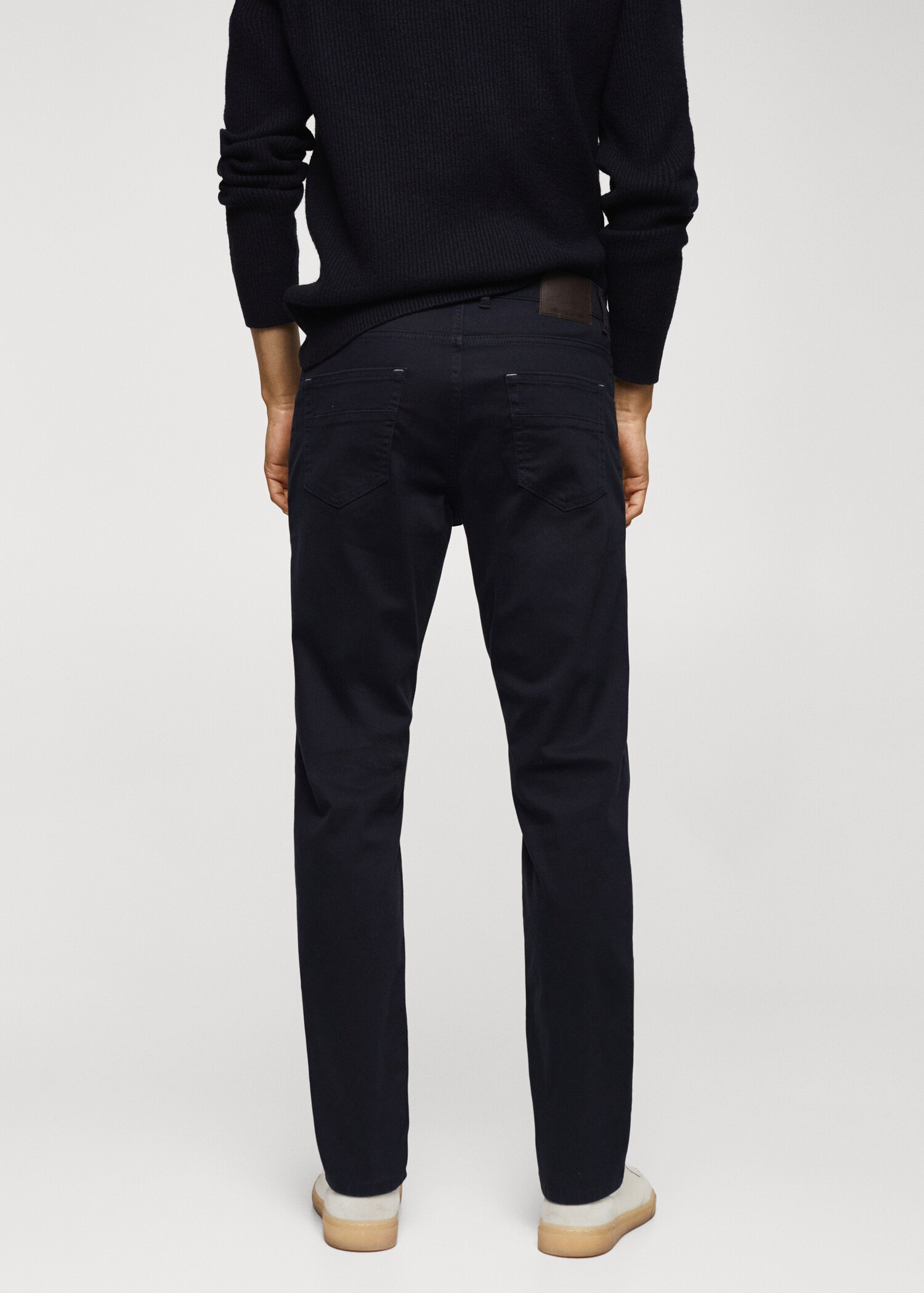 Pantaloni slim fit din bumbac elastic - Spatele articolului