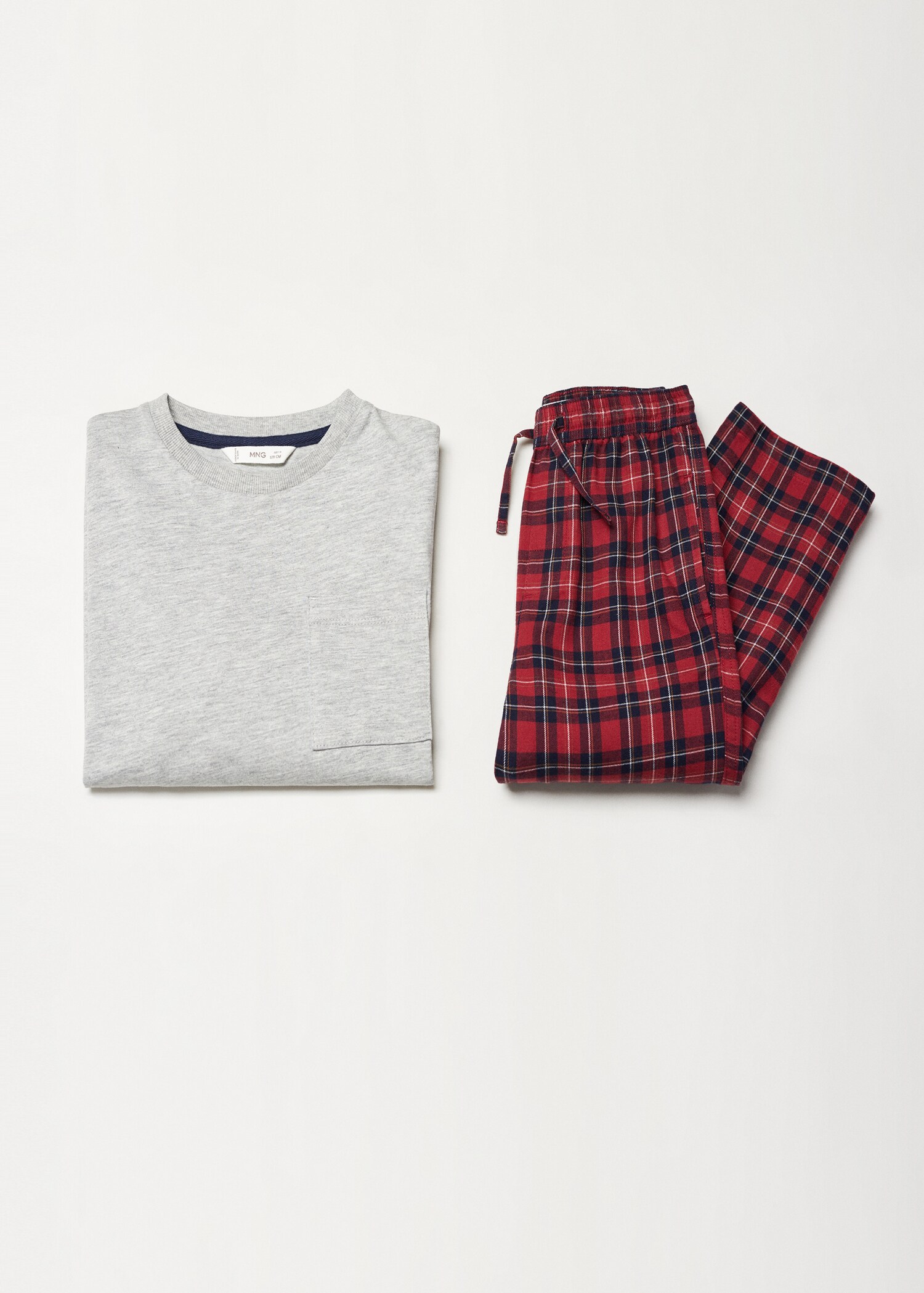 Two-pieces check long pyjamas - Details of the article 8
