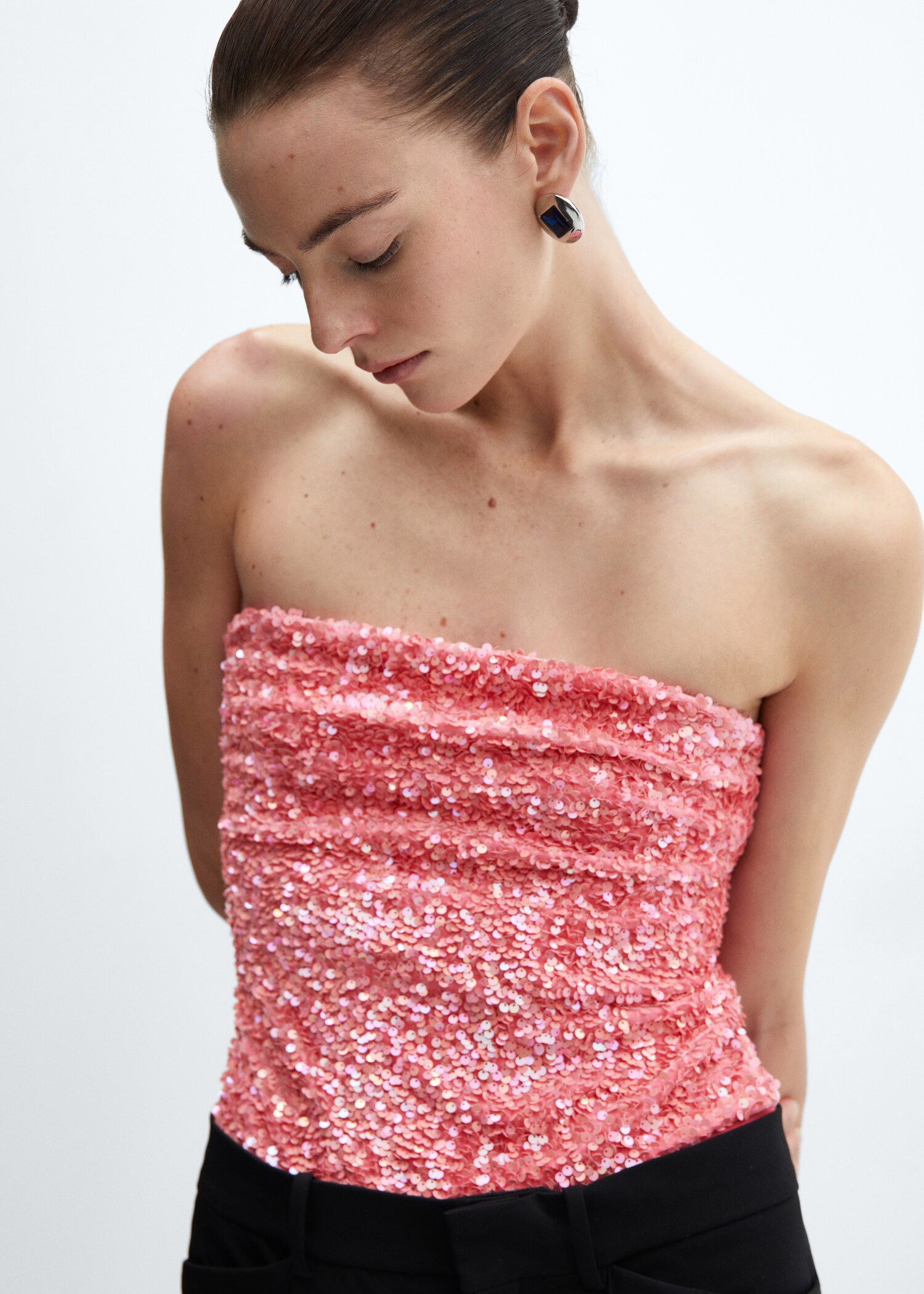 Sequins body - Details of the article 1