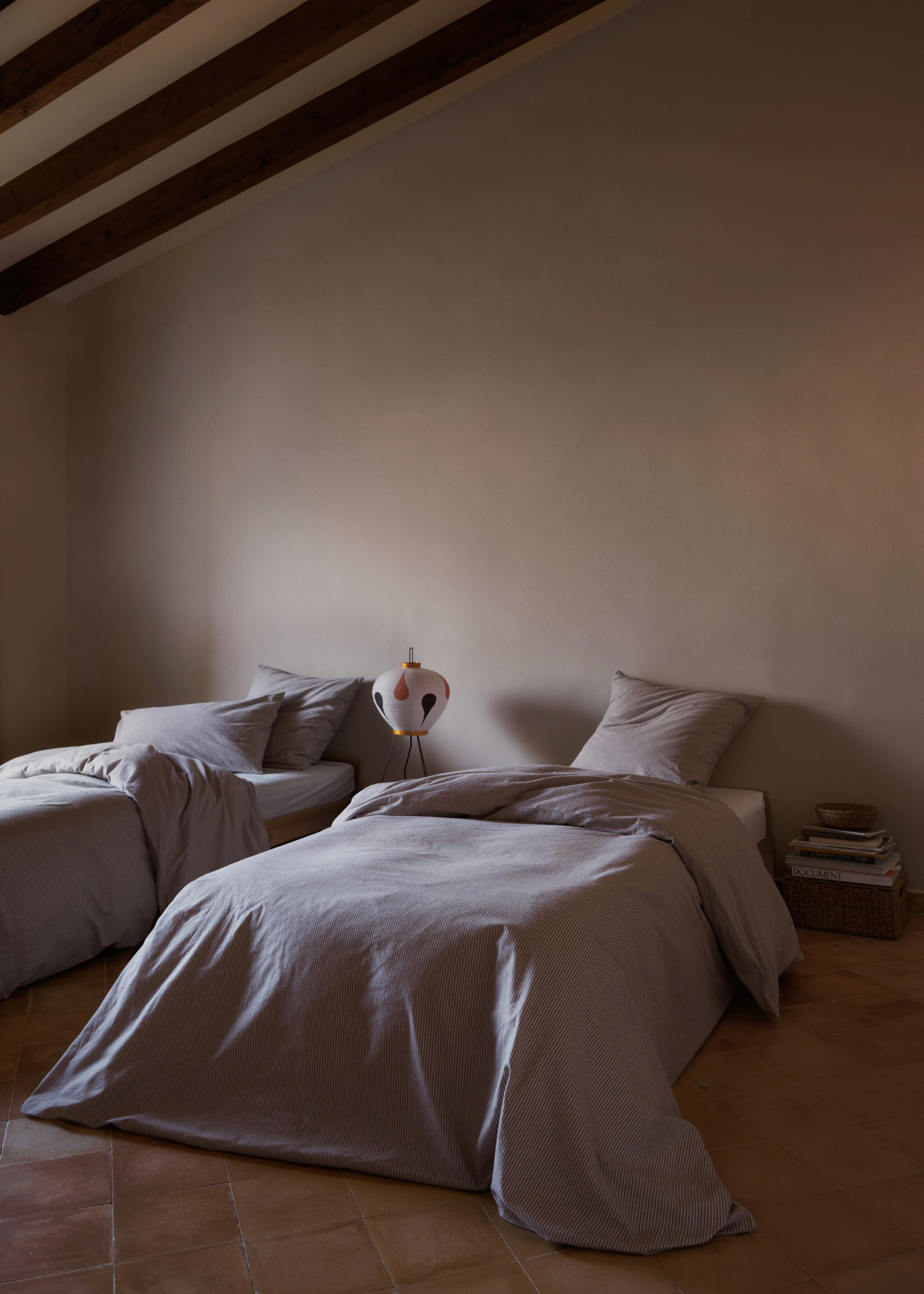 Striped flannel duvet cover Single bed - Details of the article 6, Beige. Ref: 57019225-00.