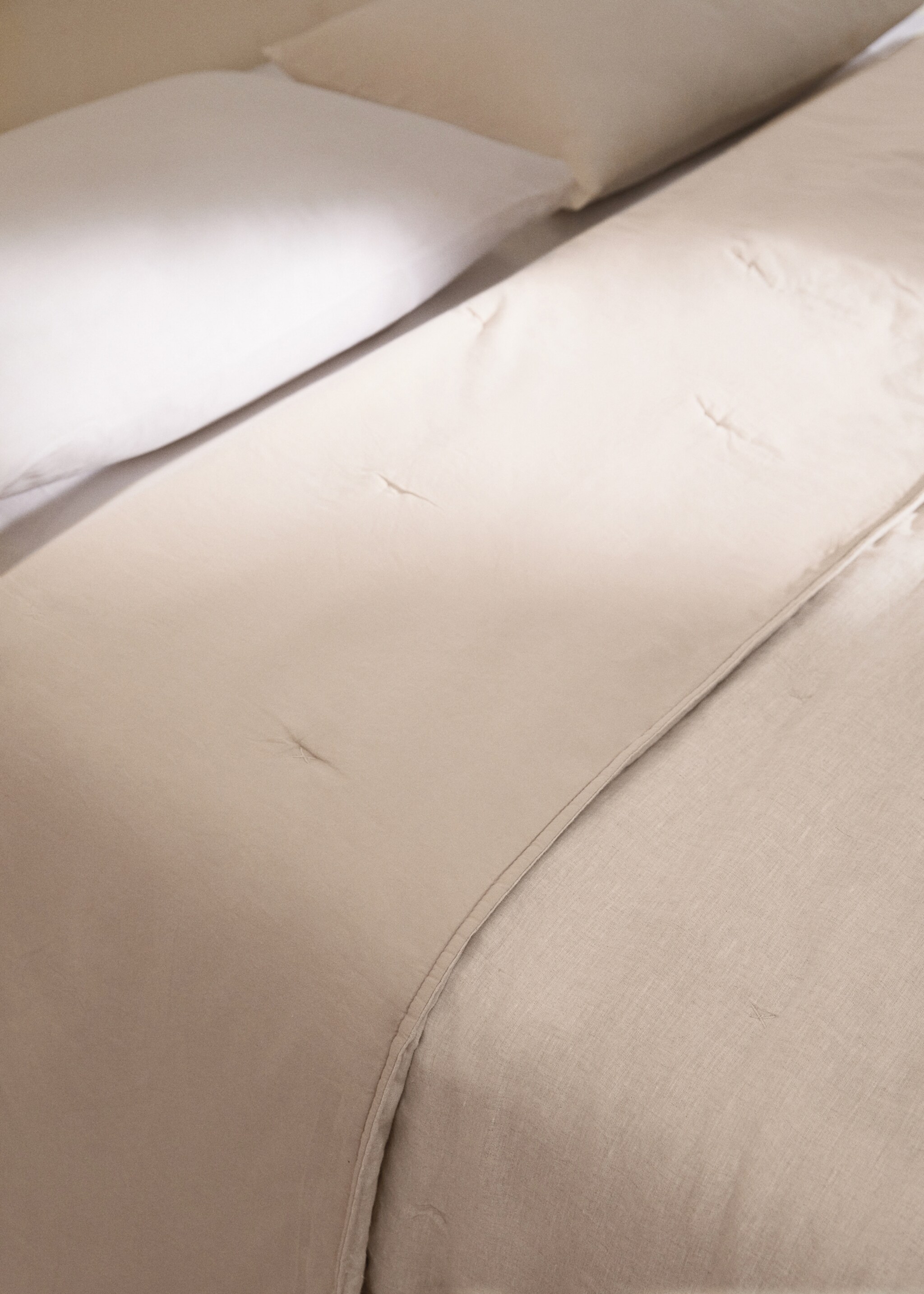 100% linen quilt - Details of the article 8