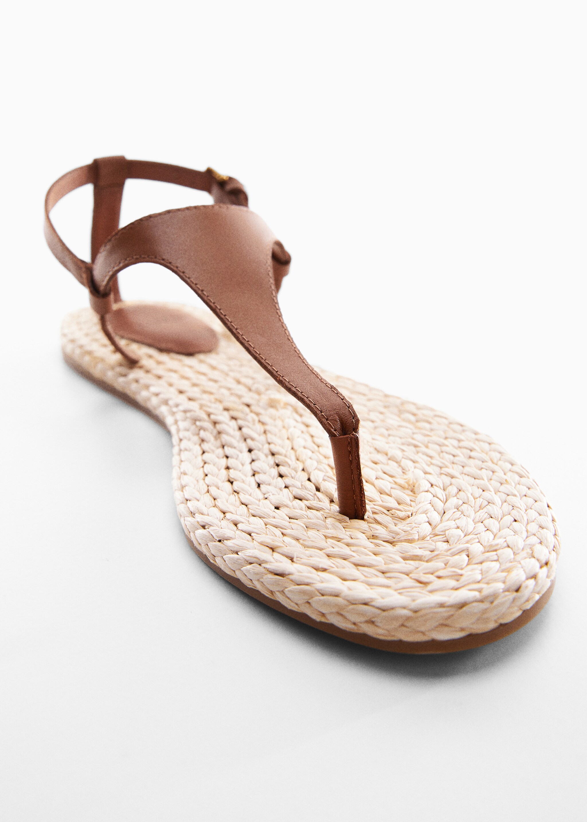 Leather sandals with straps - Details of the article 5, Leather. Ref: 57020048-00.