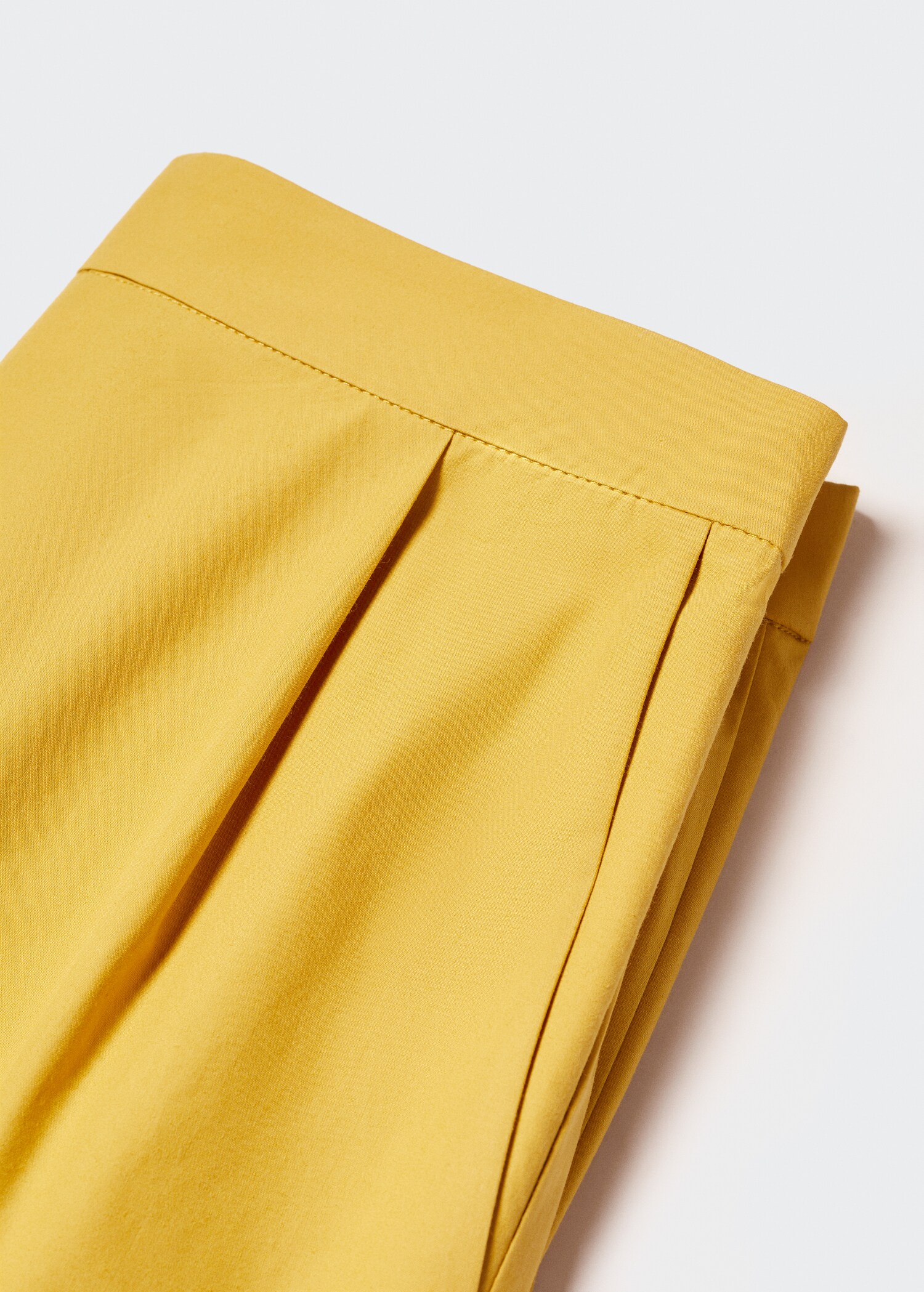 Pleated culottes trousers - Details of the article 8