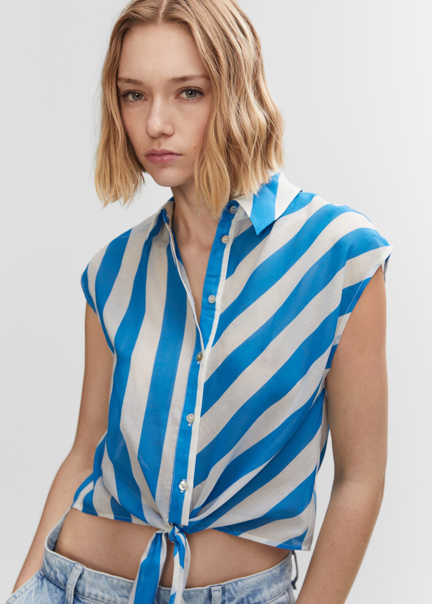 Bow printed shirt - Details of the article 1