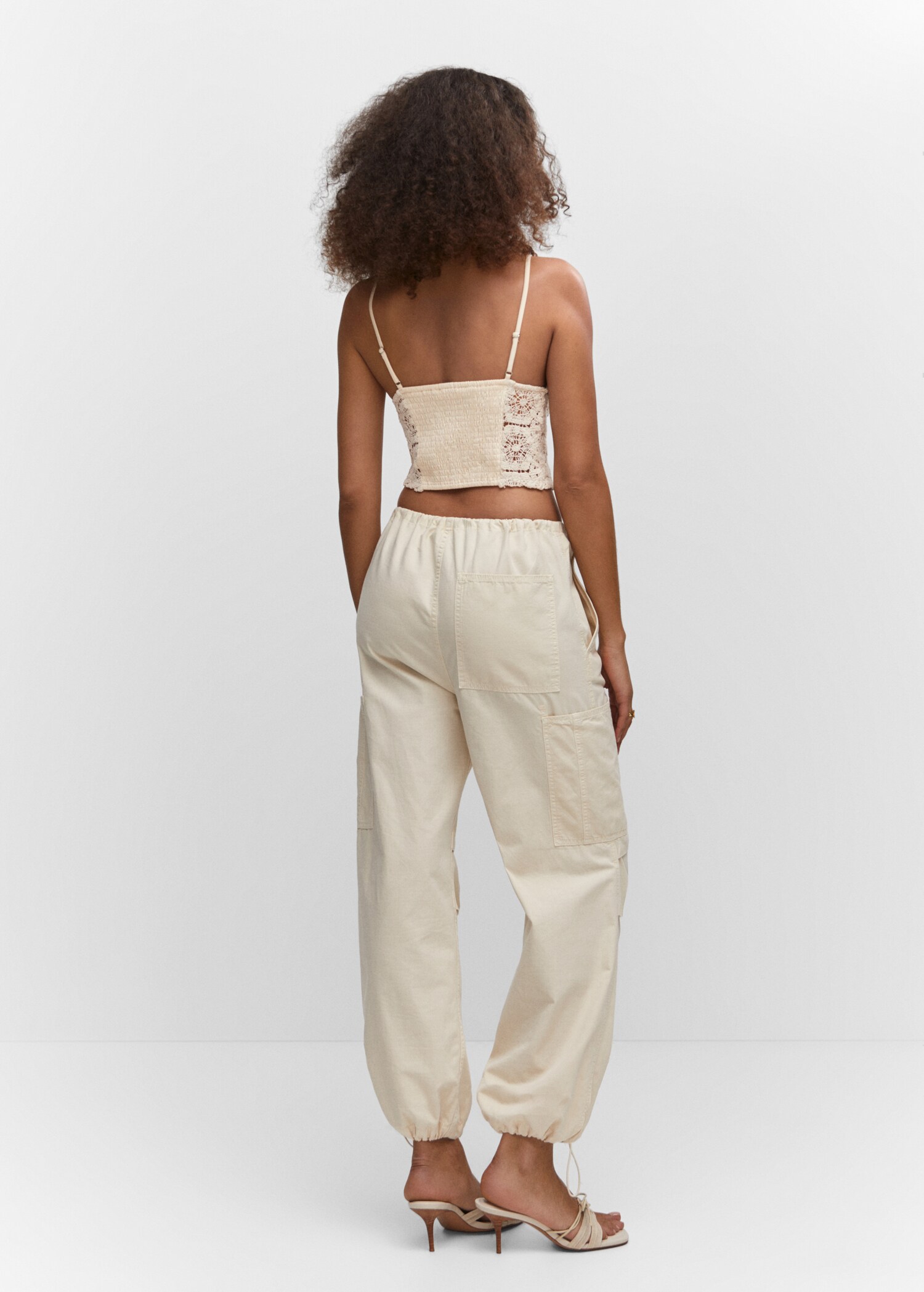 Crochet crop top - Reverse of the article