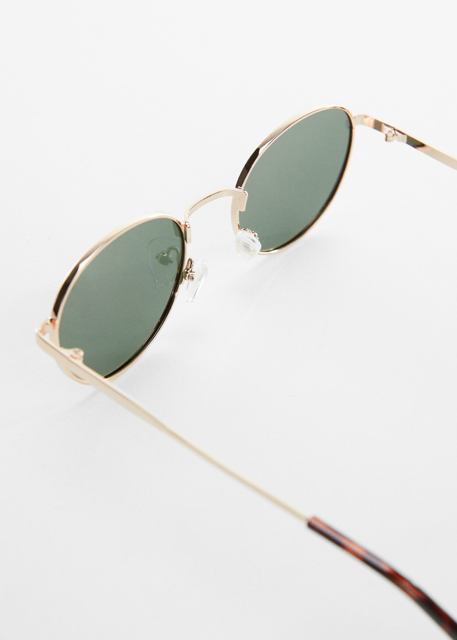 Polarised sunglasses - Details of the article 1