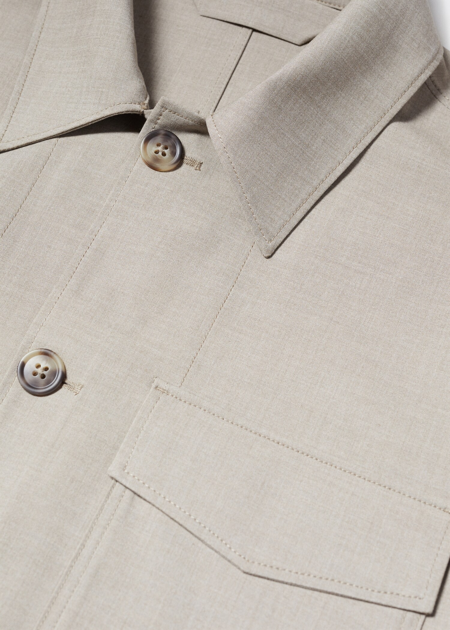Leichte Jacke mit Taschen - Detail des Artikels 8