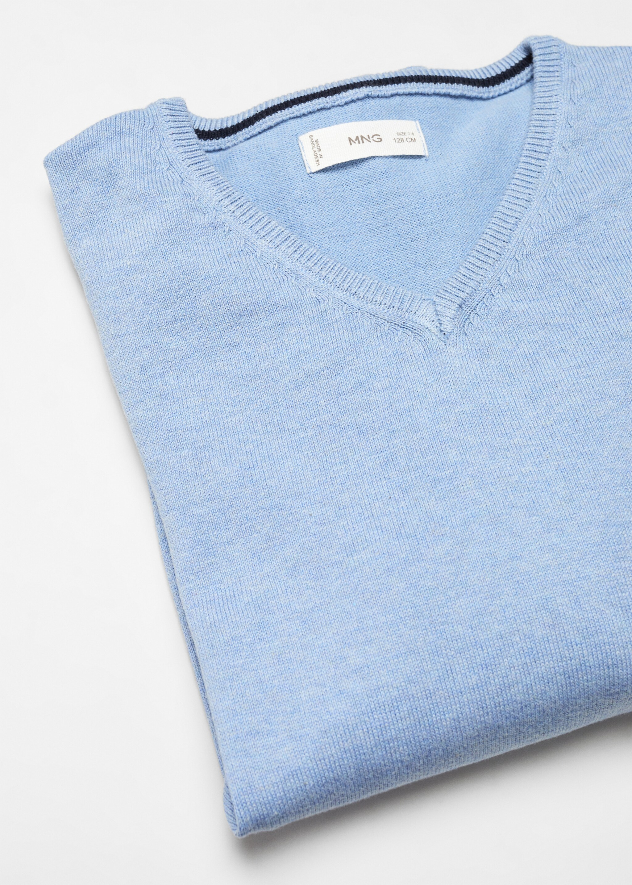 V-neck sweater - Details of the article 8