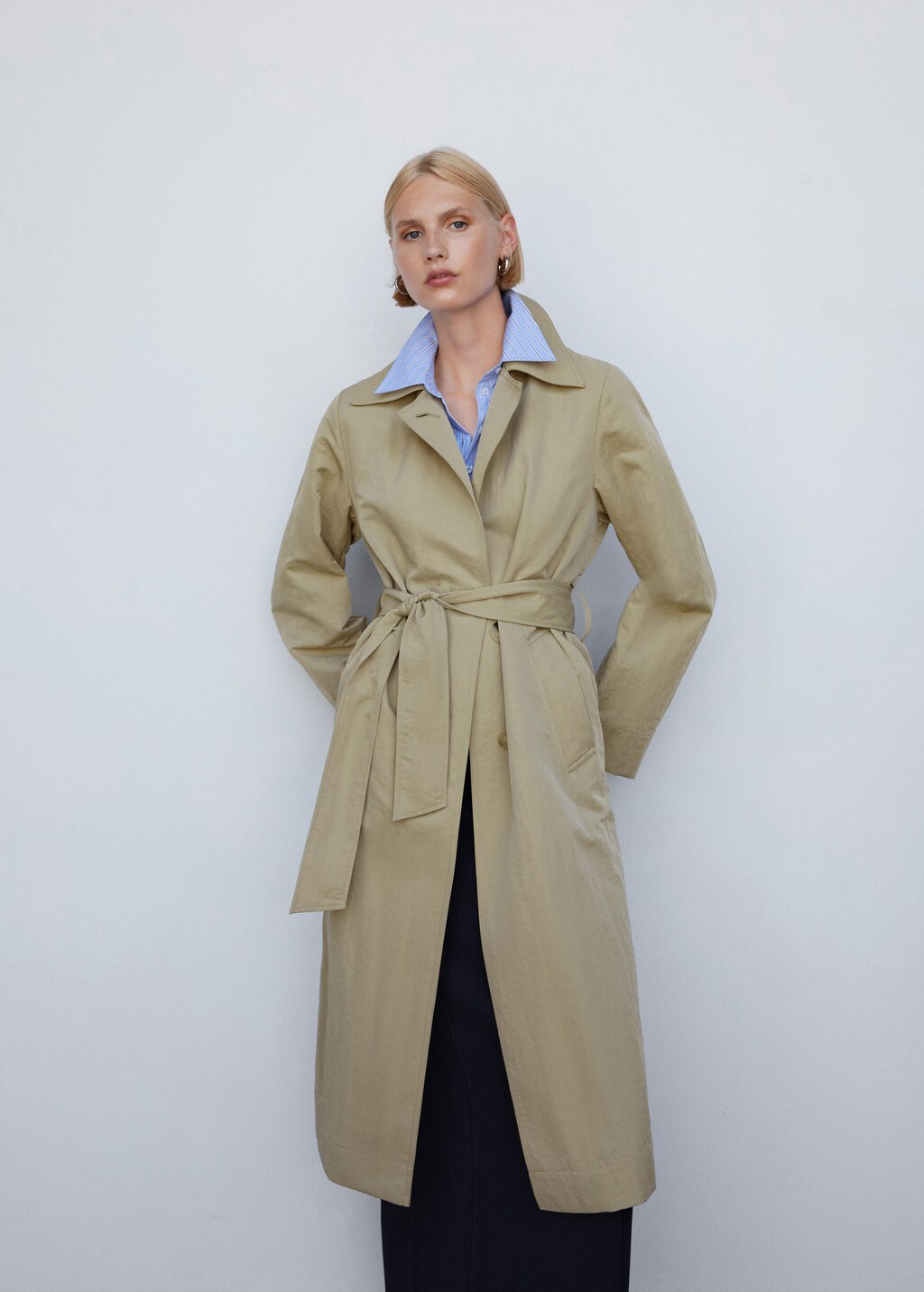Trench fluide n??ud - Femme | MANGO OUTLET France m?�tropolitaine