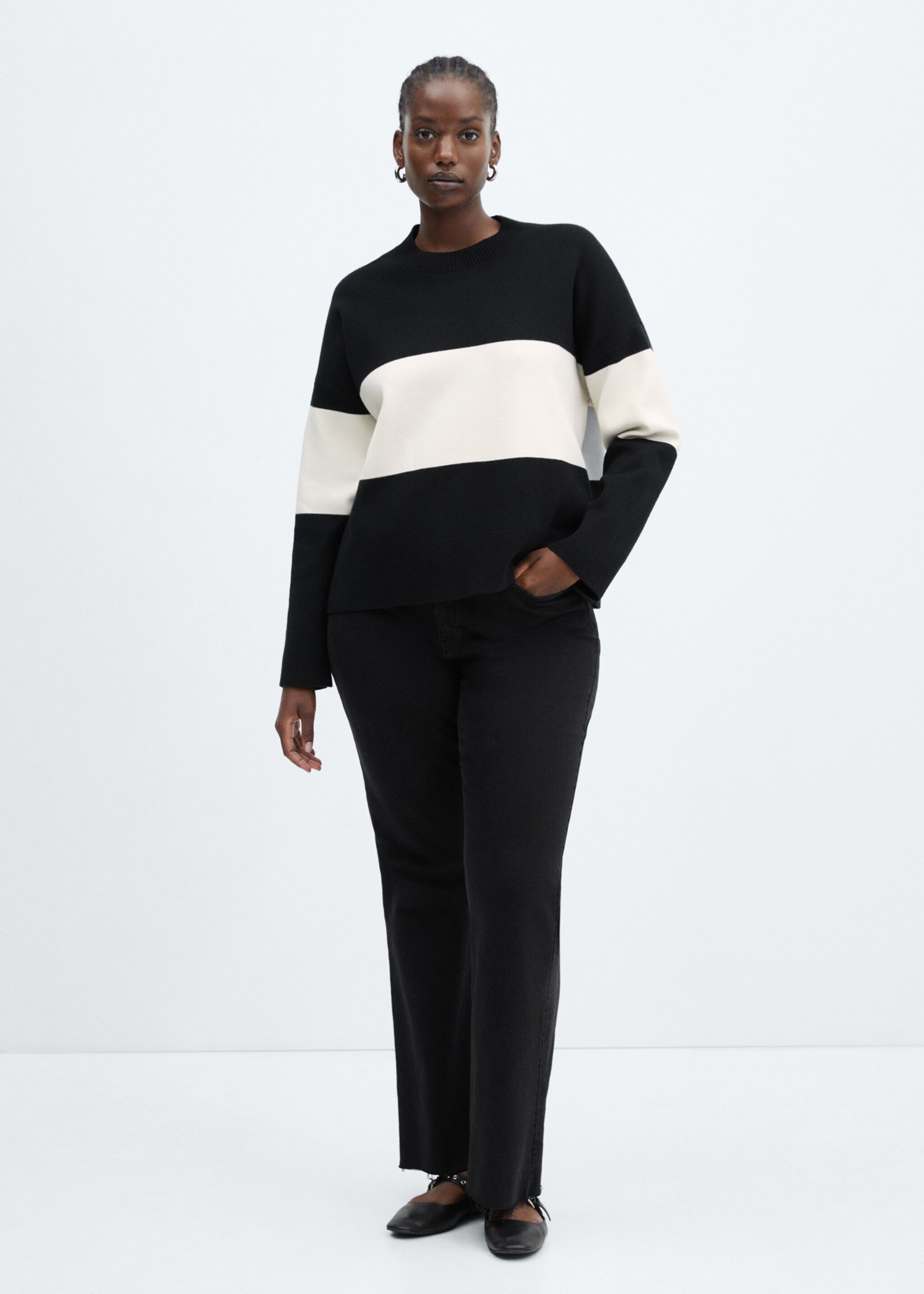 Svetr oversize s proužky - Detail zboží 3, Černá. Ref: 57023799-00.