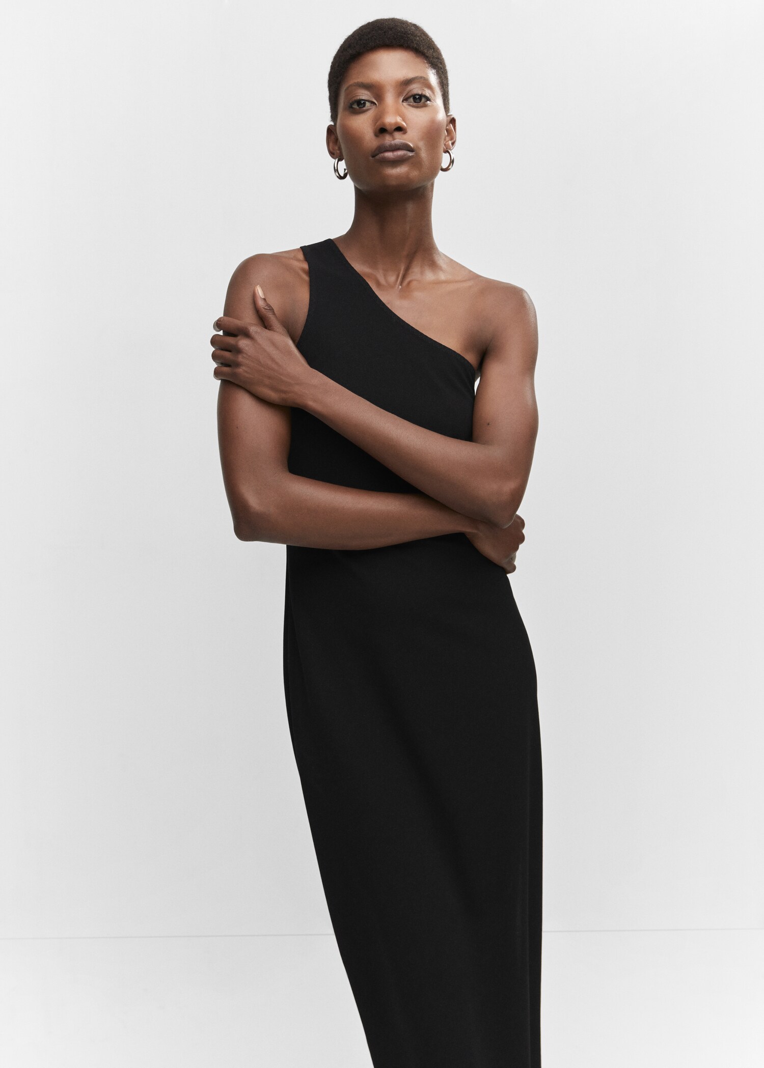 Asymmetrical dress with side slit - Medium plane