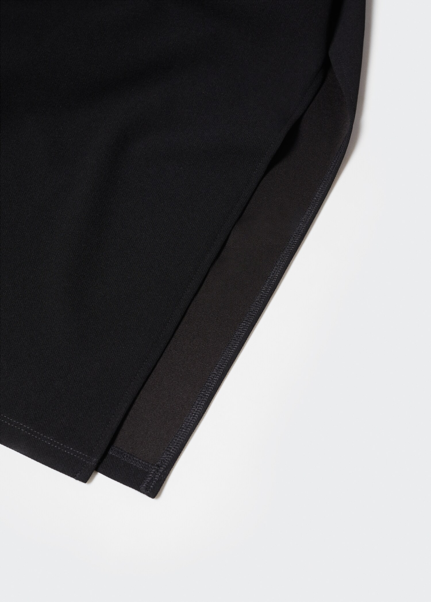 Asymmetrical dress with side slit - Details of the article 8