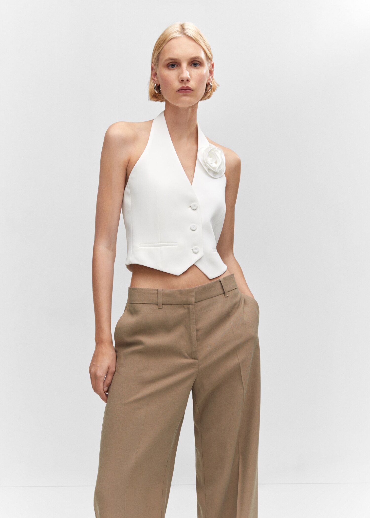 Low-waist wide-leg trousers - Details of the article 1