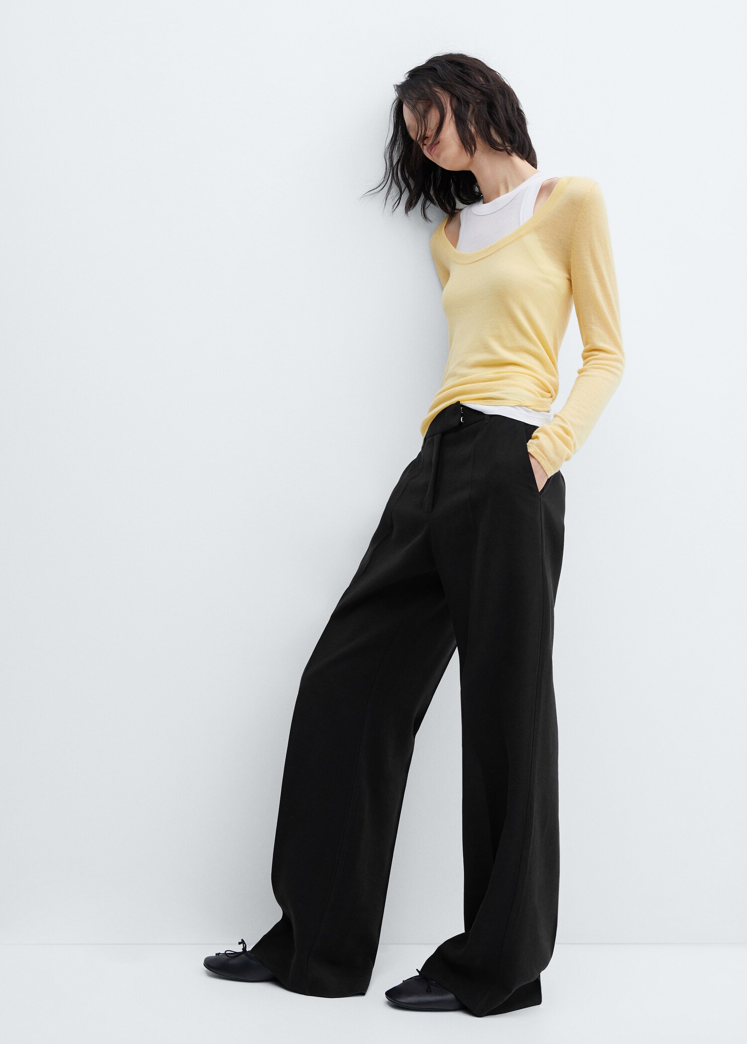 Low-waist wide-leg trousers - Details of the article 6