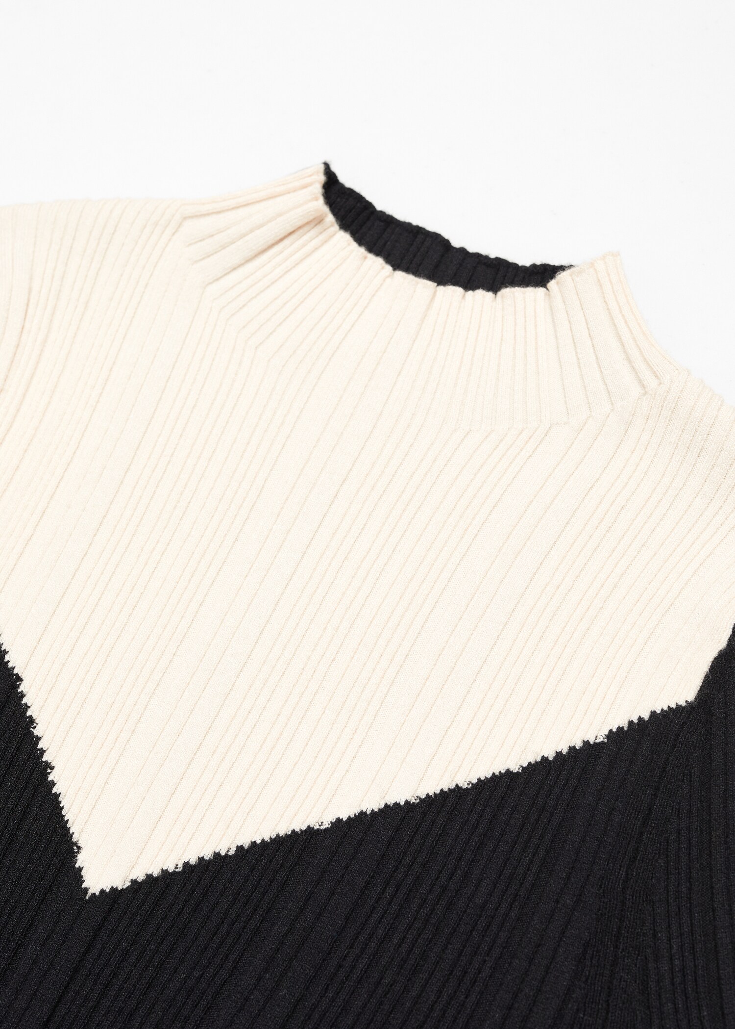 Bicolour ribbed sweater - Details of the article 8