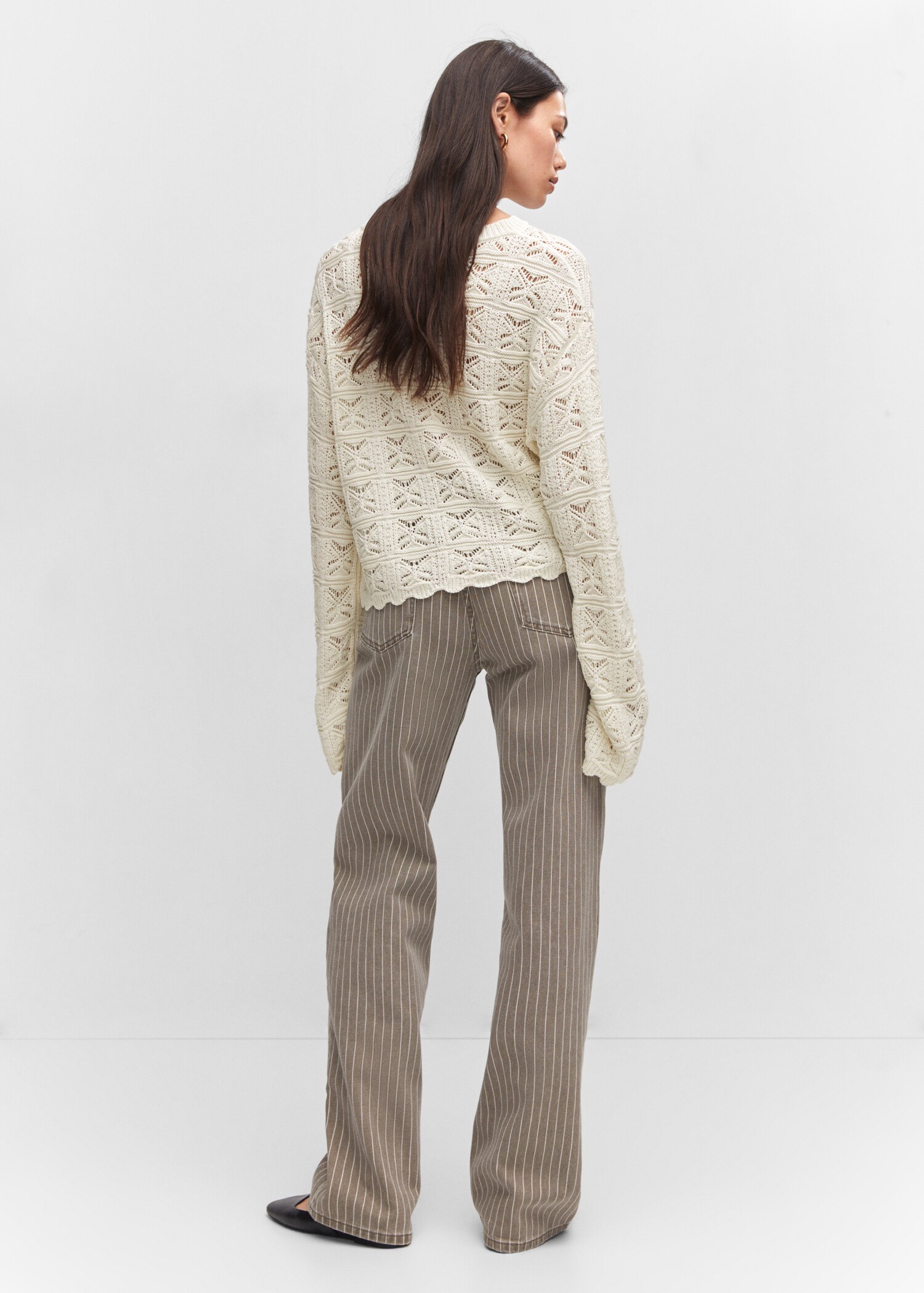 Open work-detail sweater - Reverse of the article