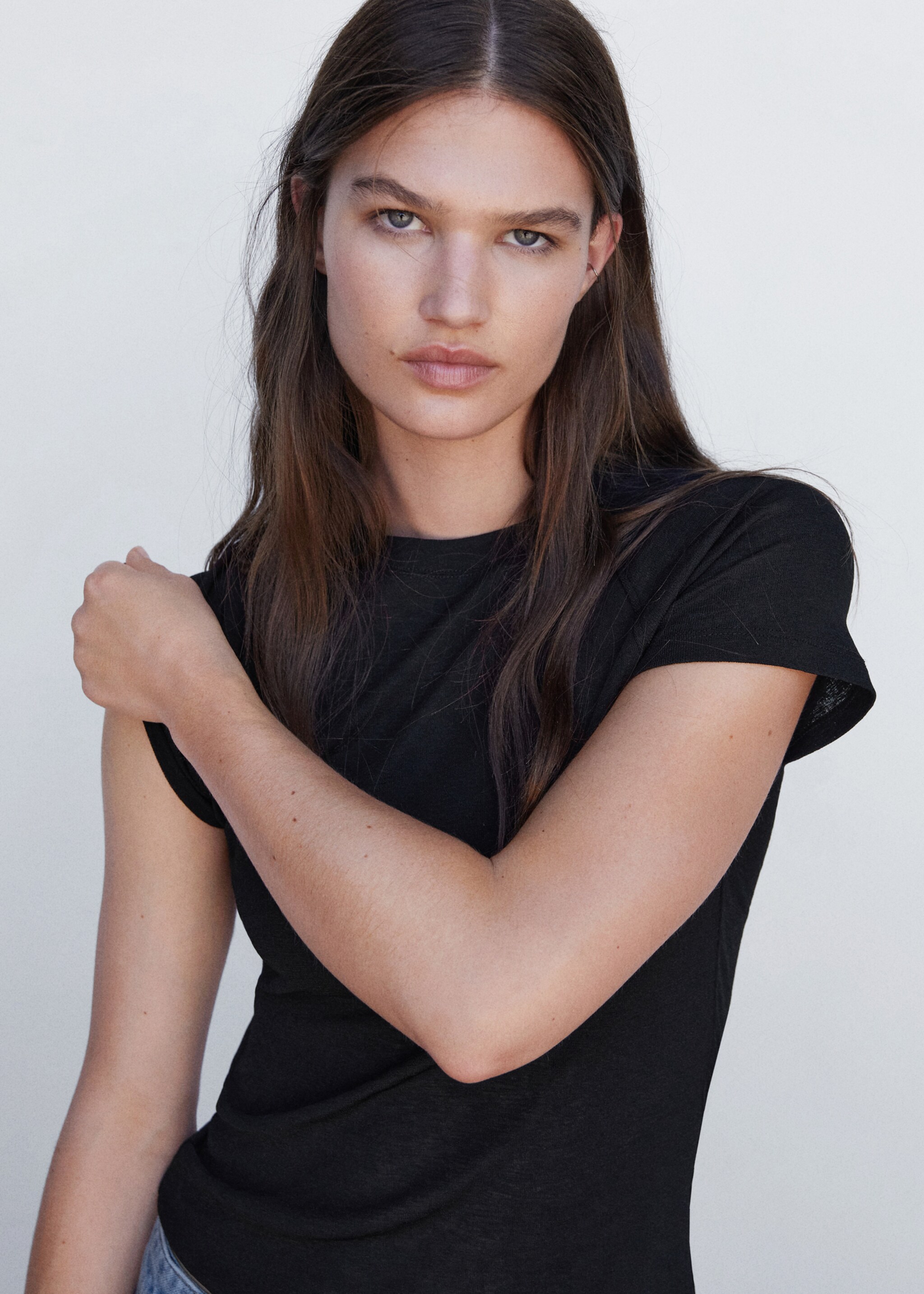 Flecked T-shirt - Details of the article 1, Black. Ref: 57024035-00.