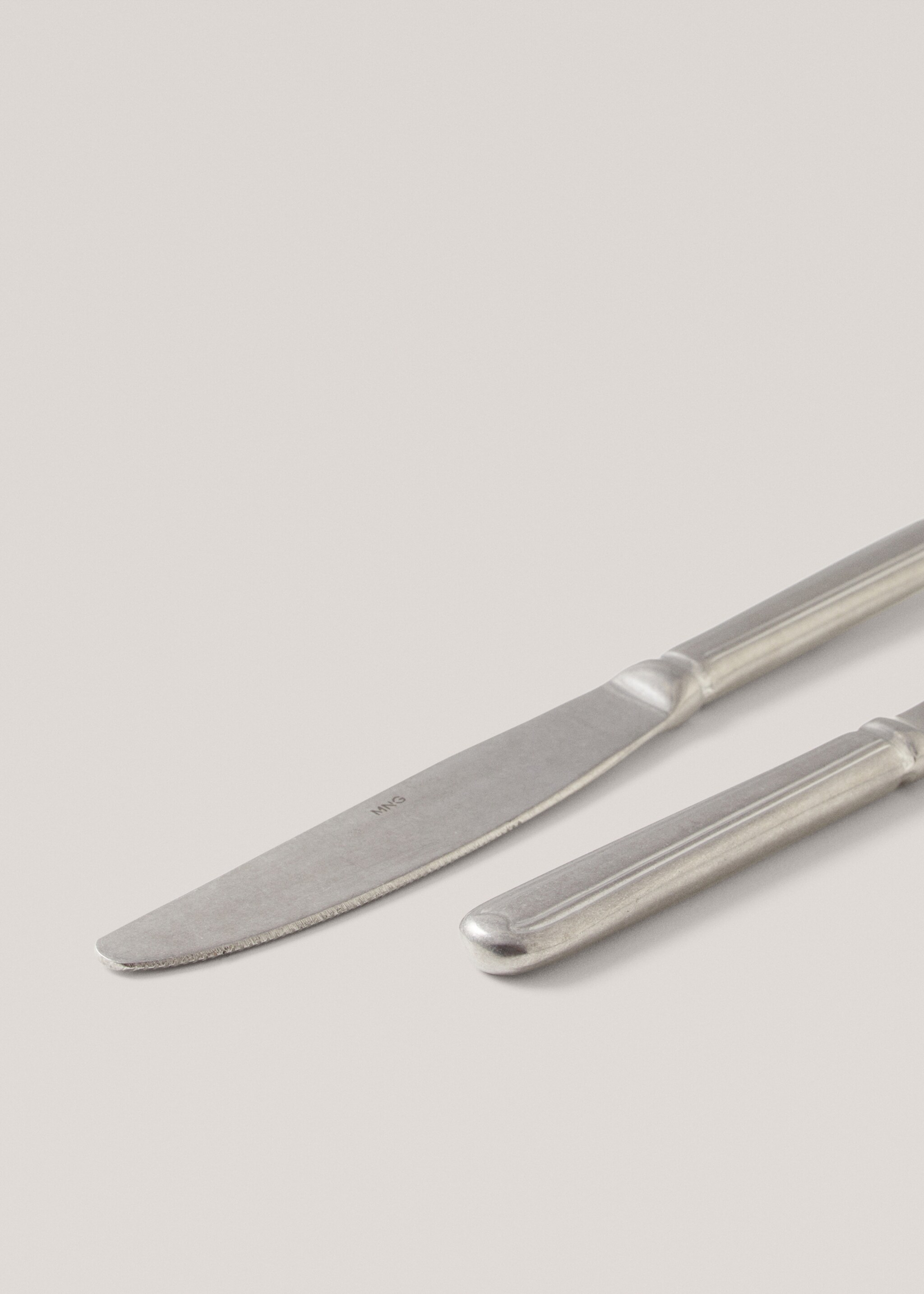 Pack of 4 old silver knives - Details of the article 1
