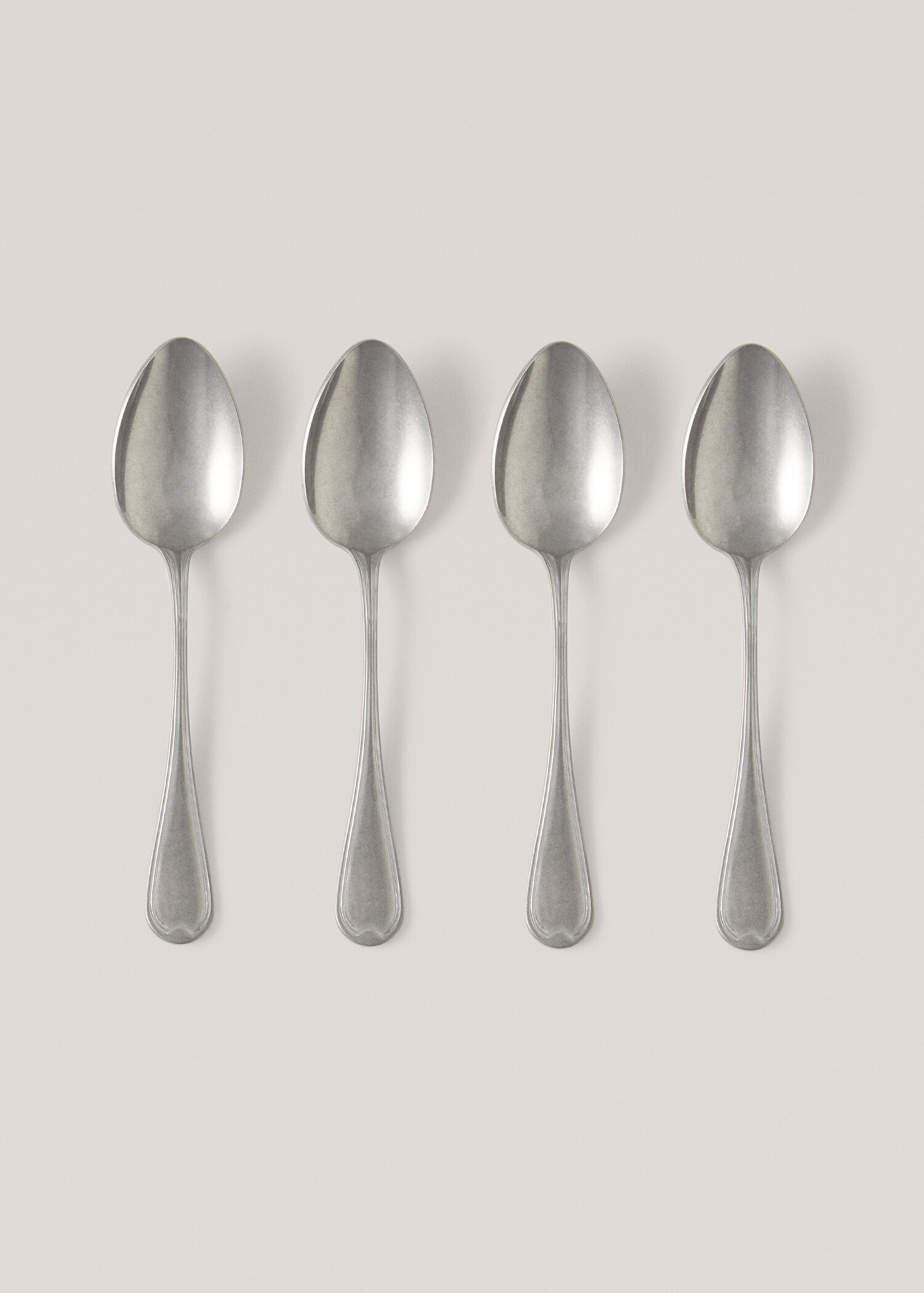 Pack of 4 old silver soup - Article without model