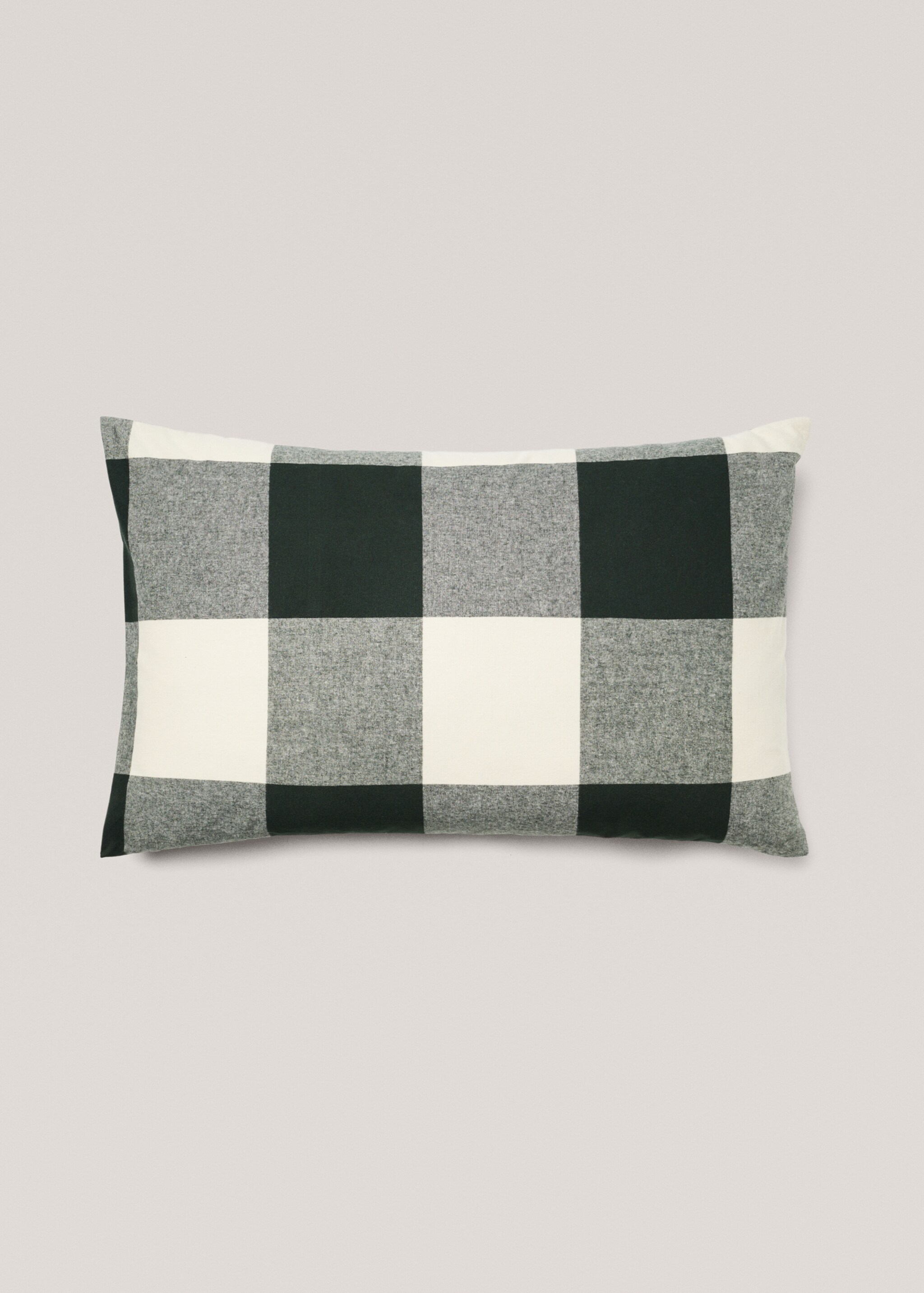 Taie d’oreiller flanelle carreaux 50x75 cm (Lot de 2) - Article sans modèle, Vert foncé. Ref: 57024053-00.