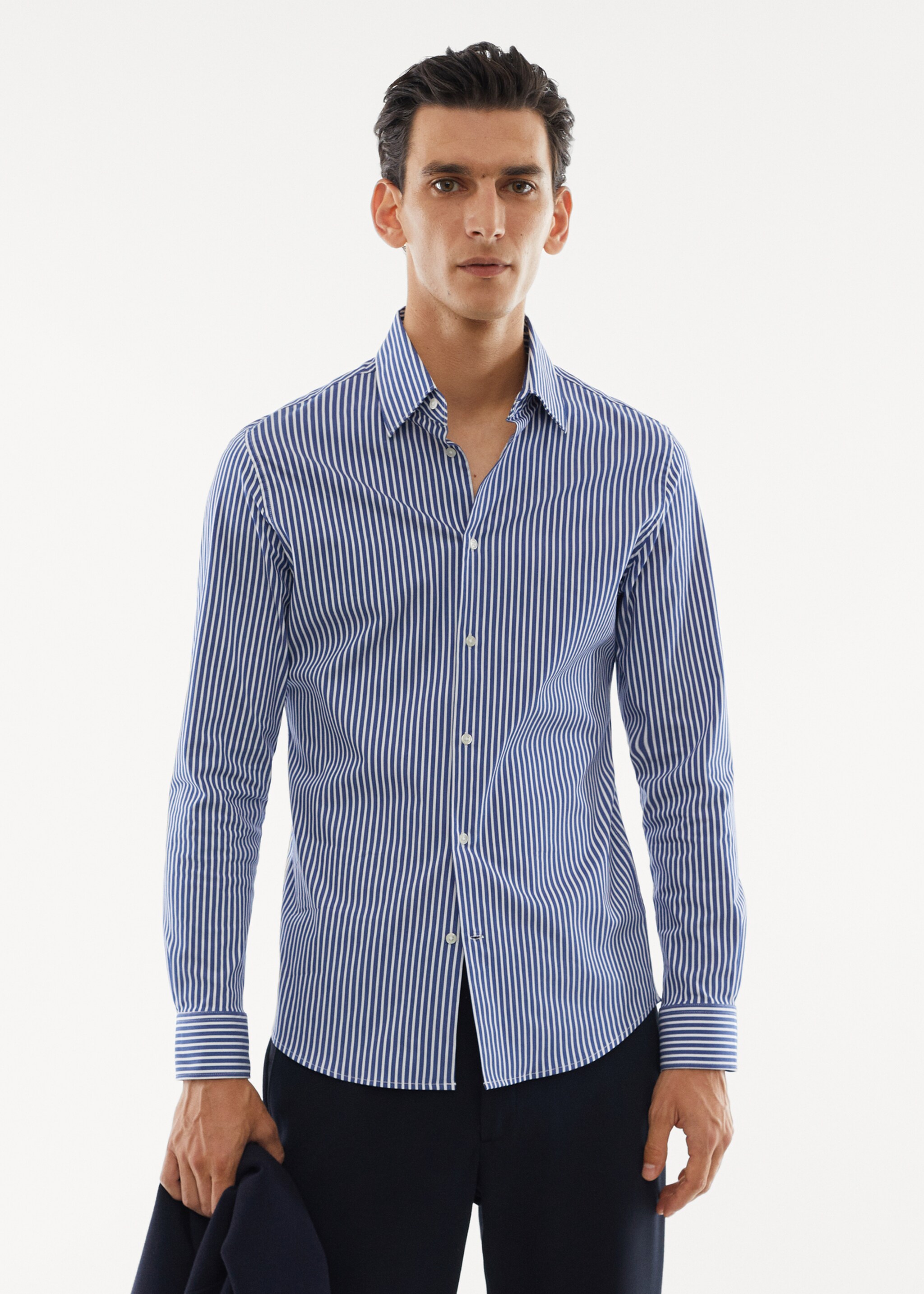 Stretch-fabric slim-fit striped shirt - Medium plane, Night Blue. Ref: 57024389-00.