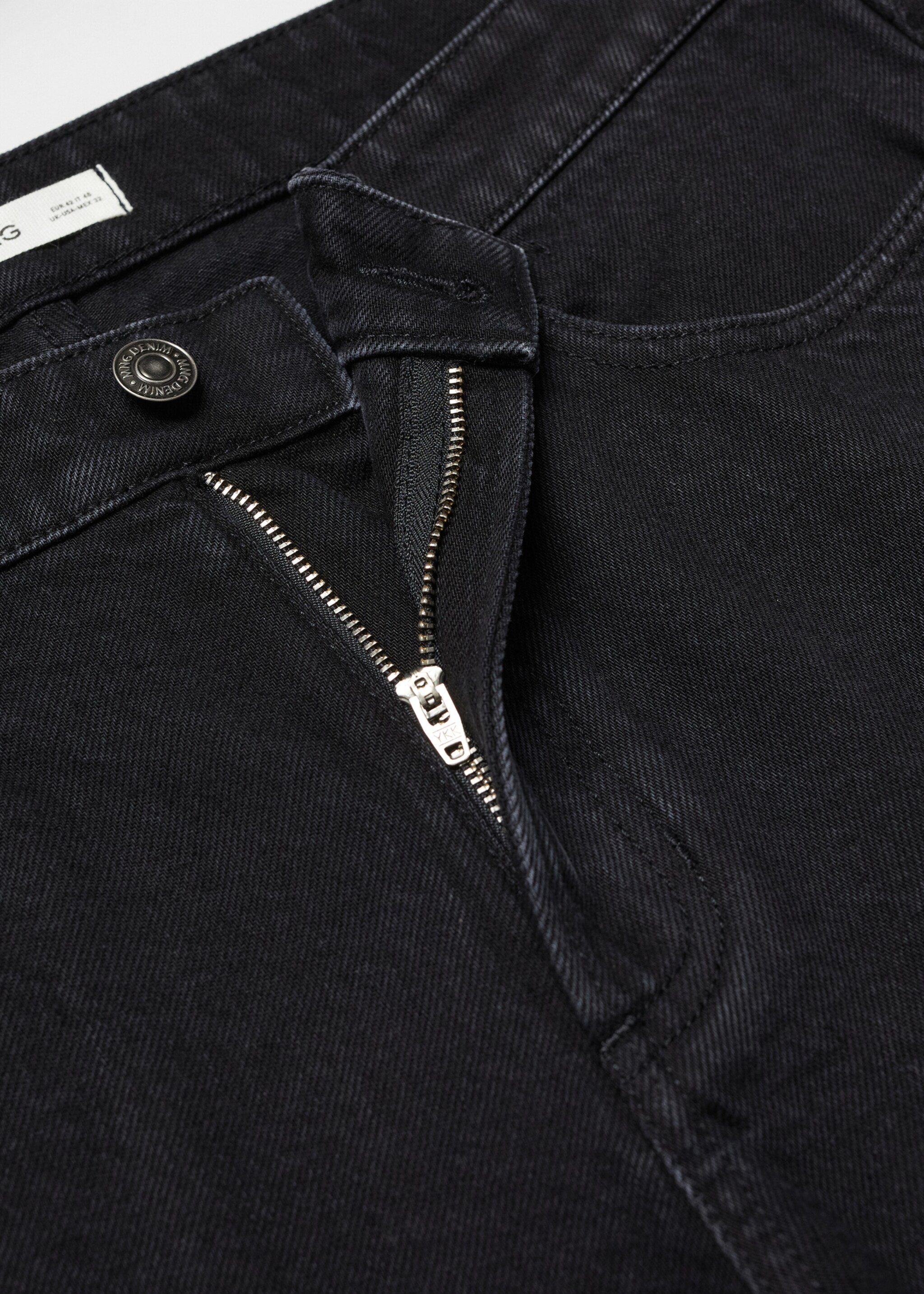 Τζιν tapered-fit - Λεπτομέρεια του προϊόντος 8