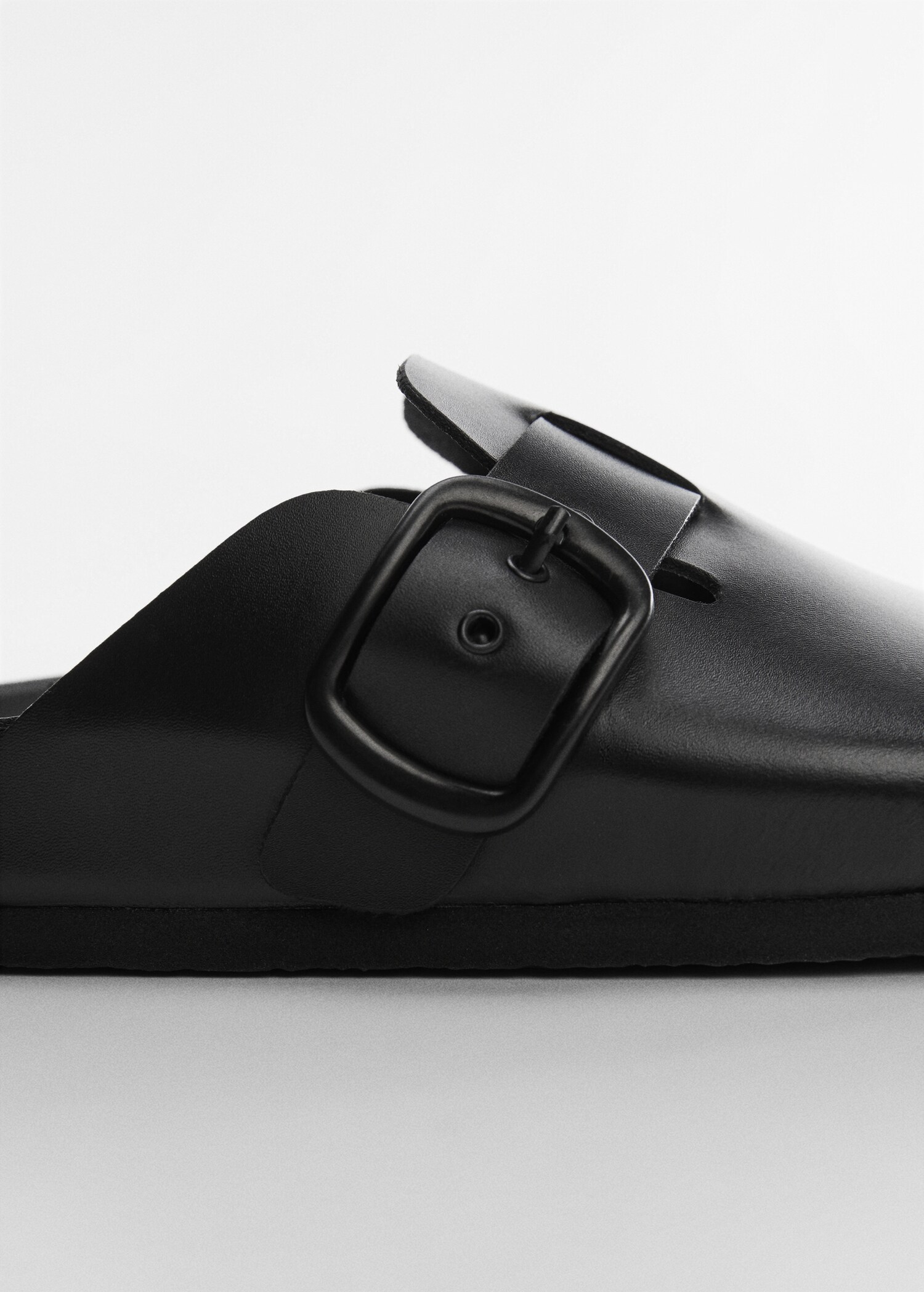 Leather clogs with buckle - Details of the article 2