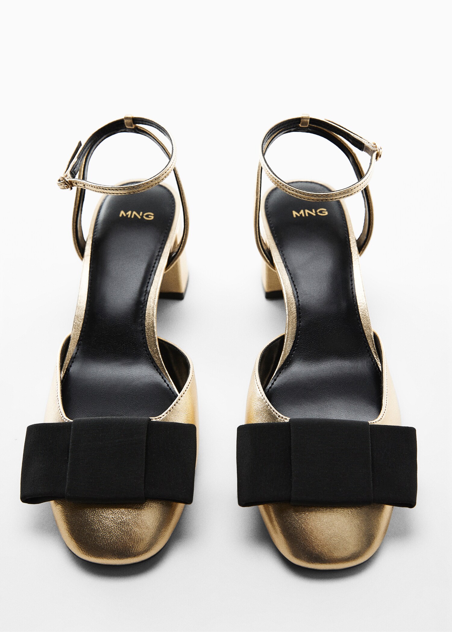 Metallic shoes with bow - Details of the article 5