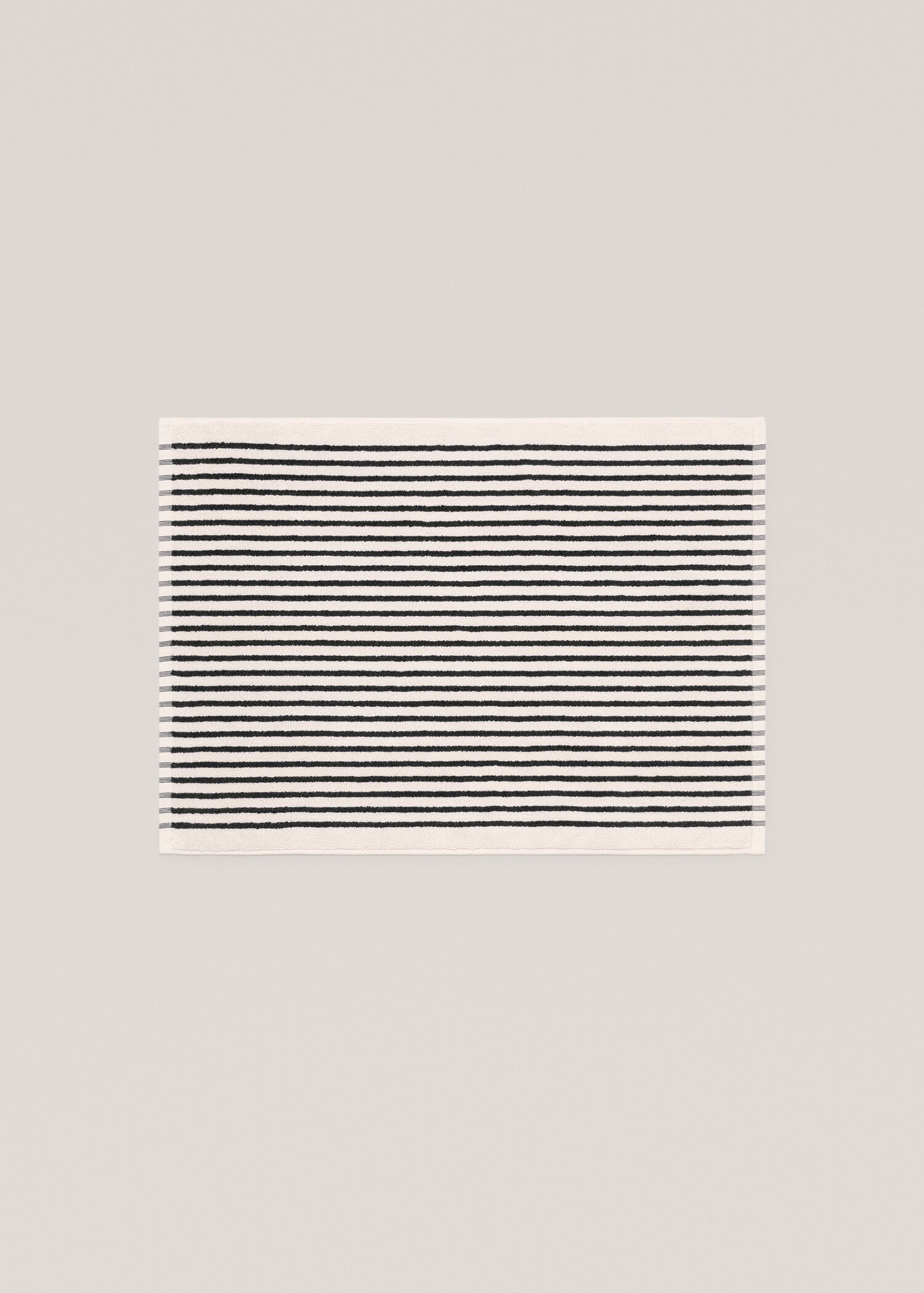 Striped cotton rug - Article without model