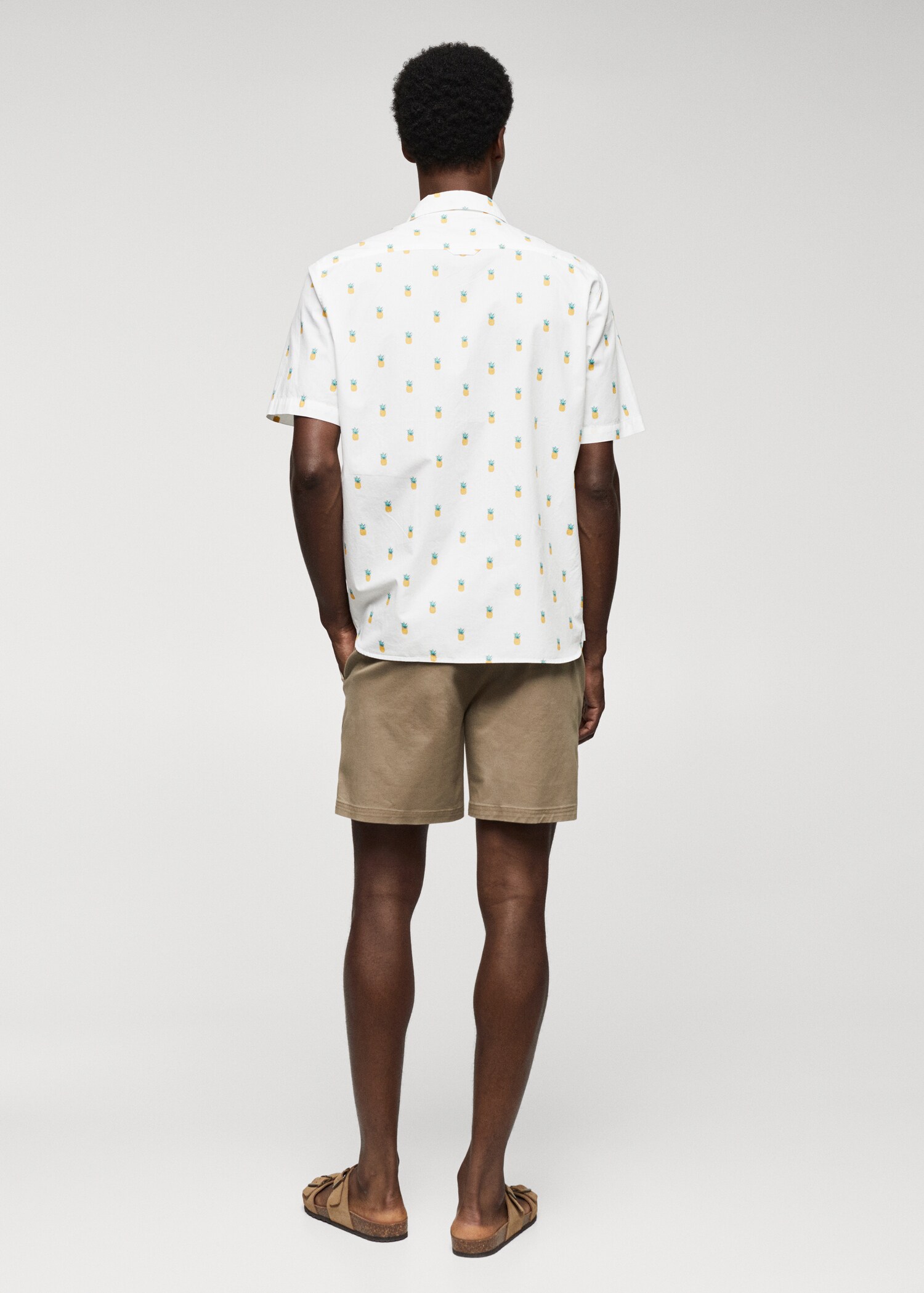 100% cotton shirt with pineapple print - Reverse of the article