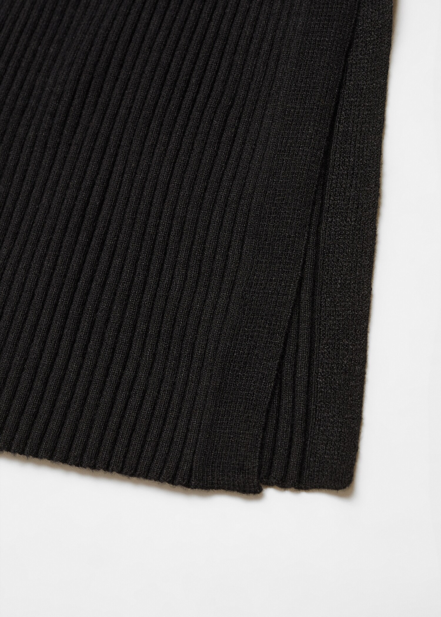 Robe maille côtelée col V - Détail de l'article 8