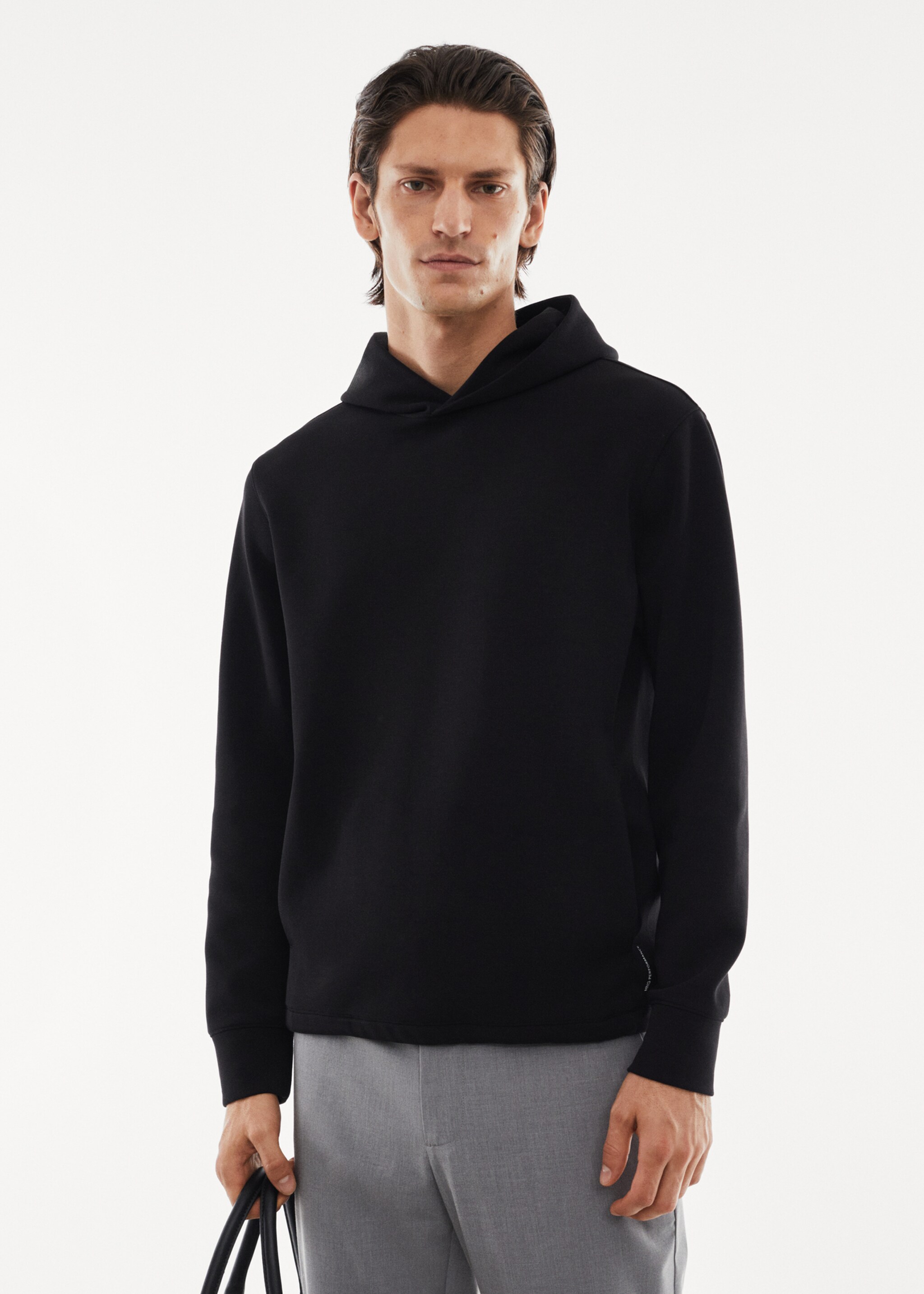 Beathable hooded sweatshirt - Medium plane, Black. Ref: 57025963-00.