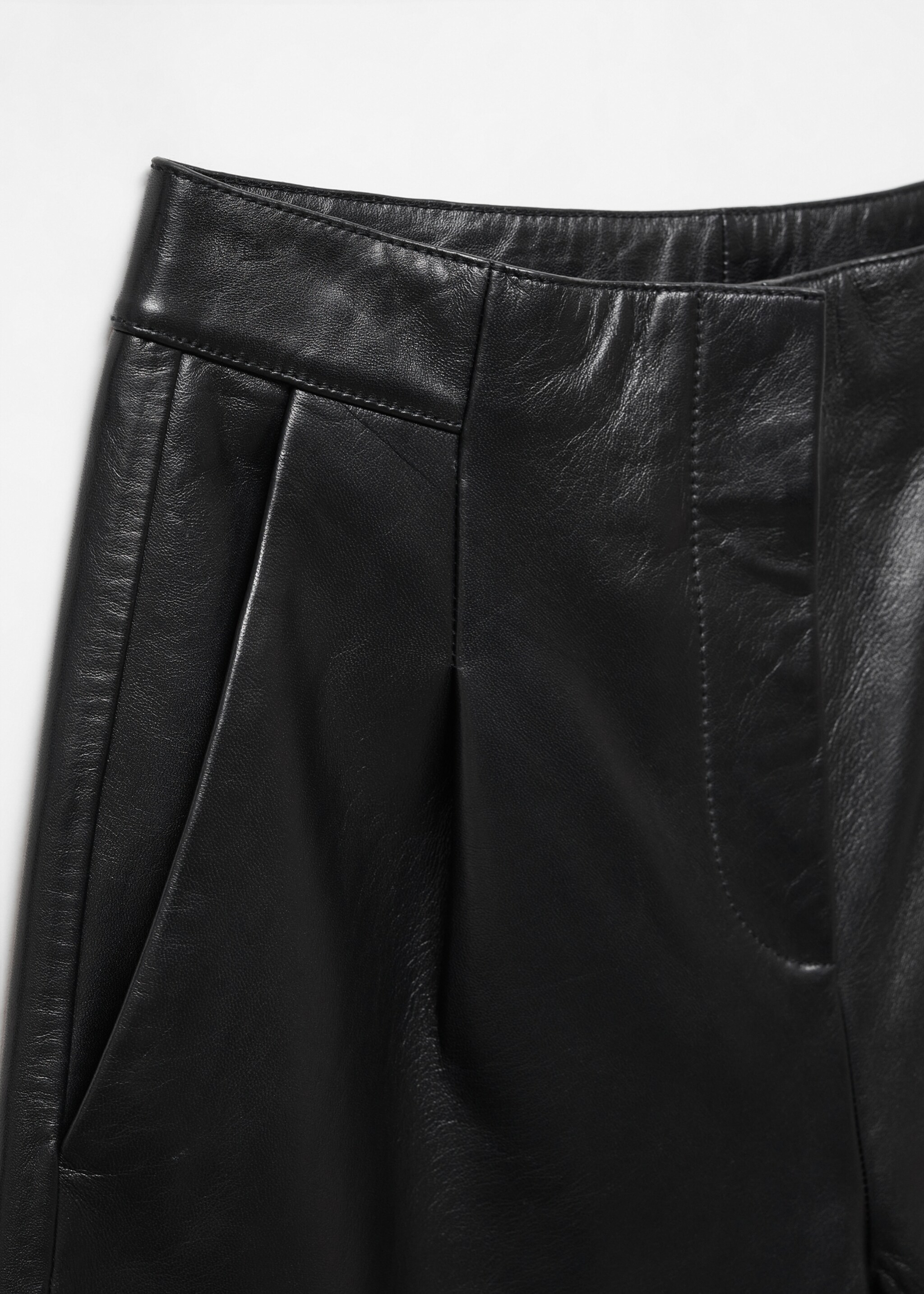 Pleated leather culotte pants - Details of the article 8