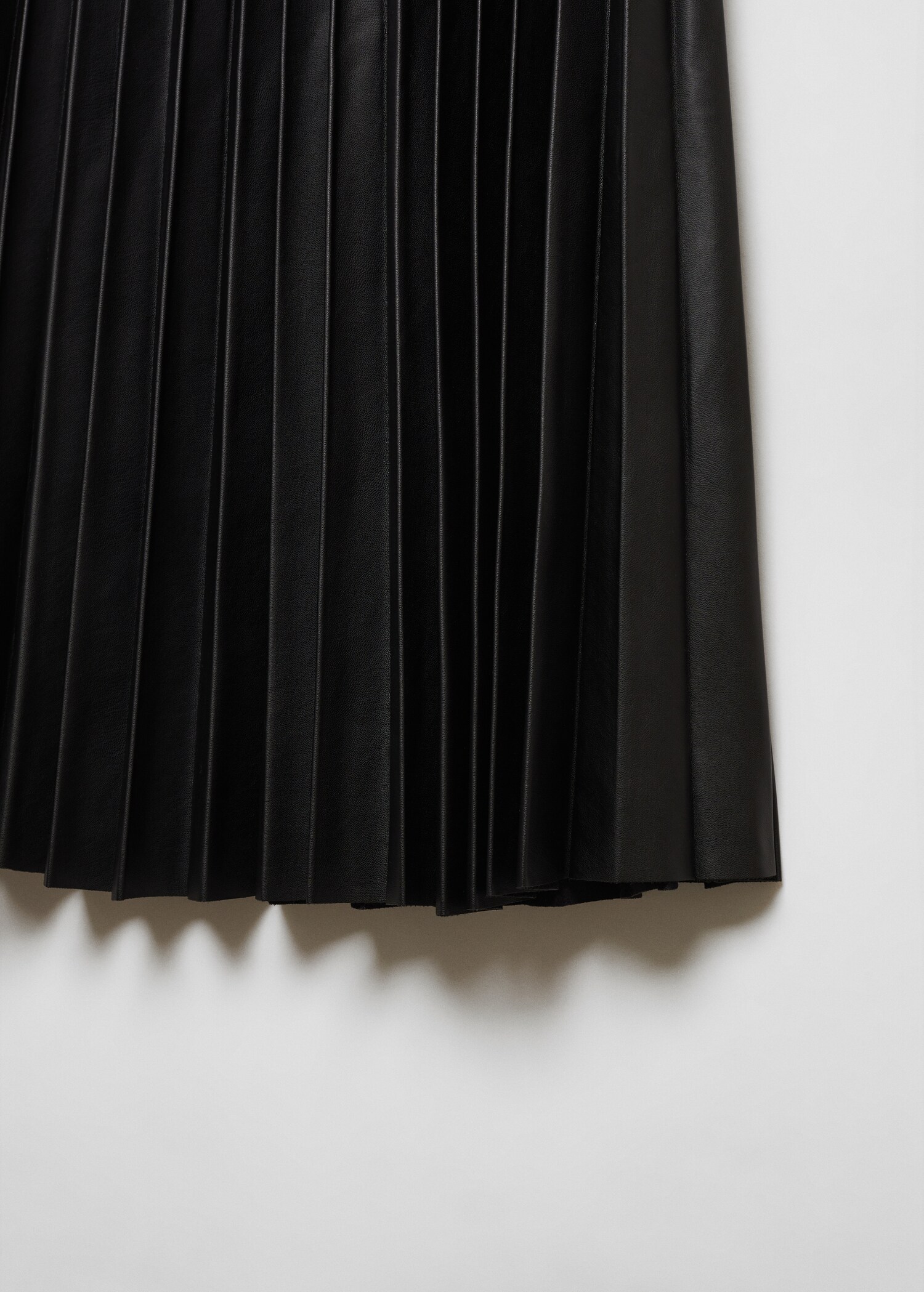 Falda plisada efecto piel - Detalle del artículo 8