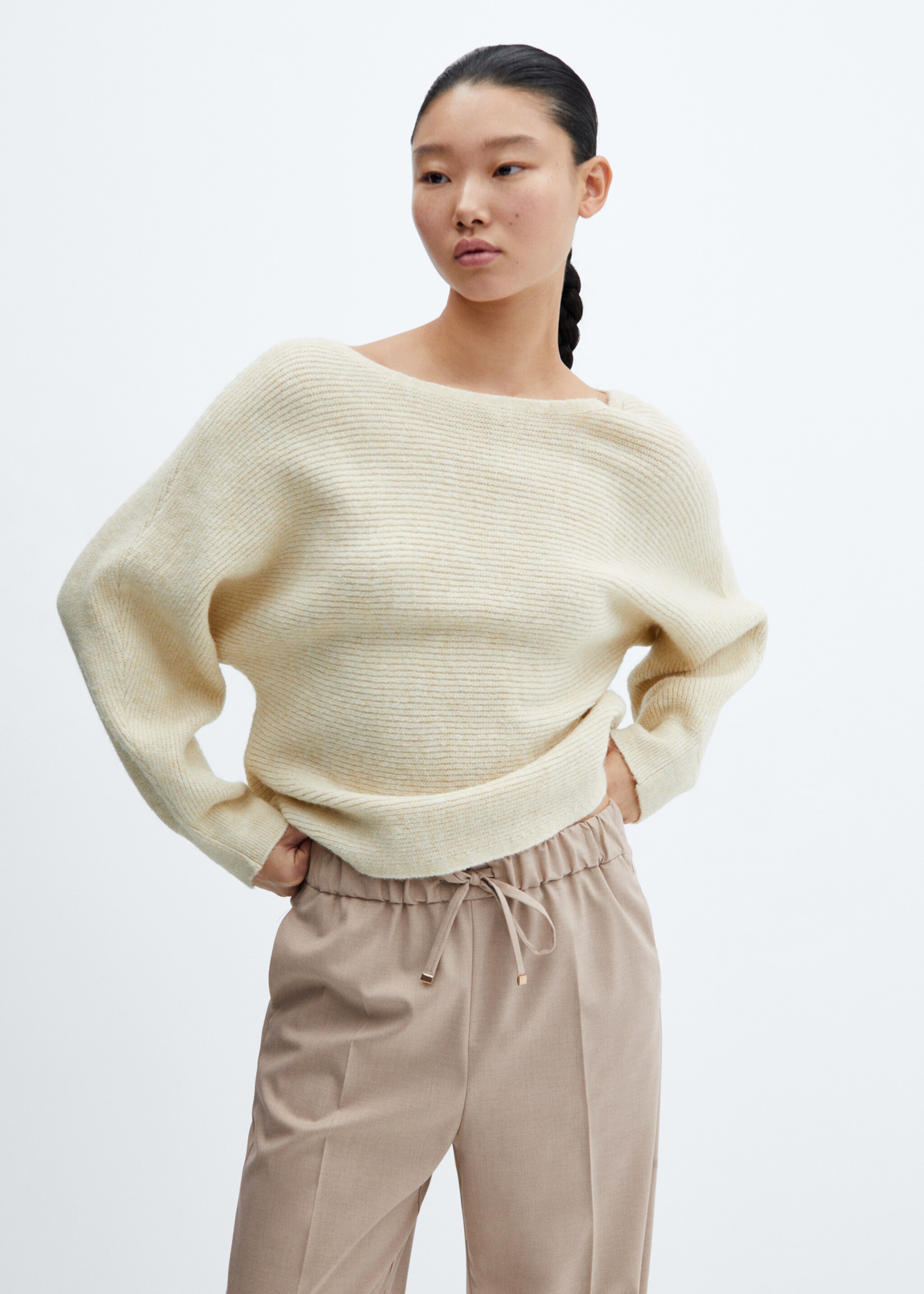 Wideleg trousers with elastic waist - Details of the article 1