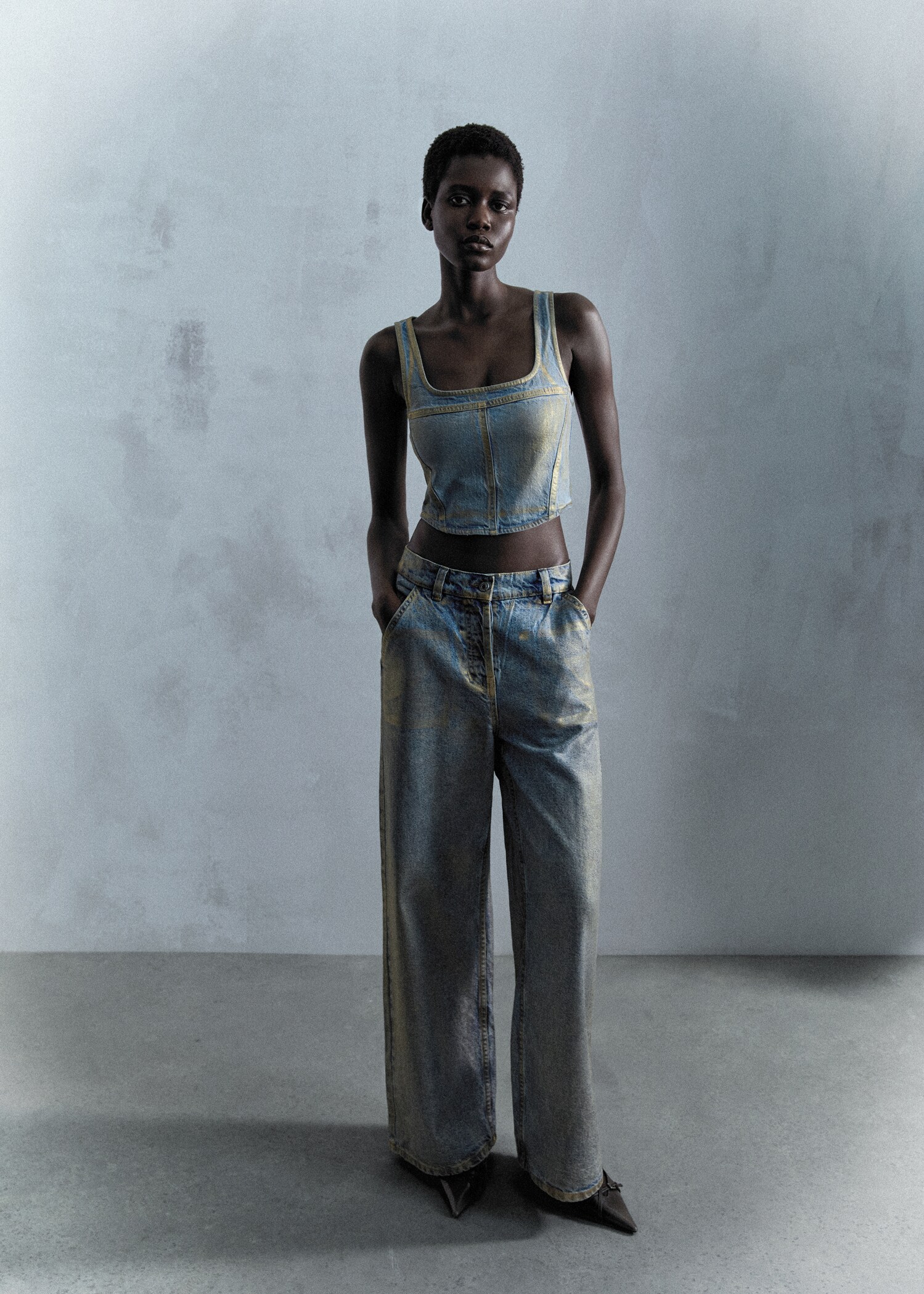 Wideleg foil jeans - Details of the article 7