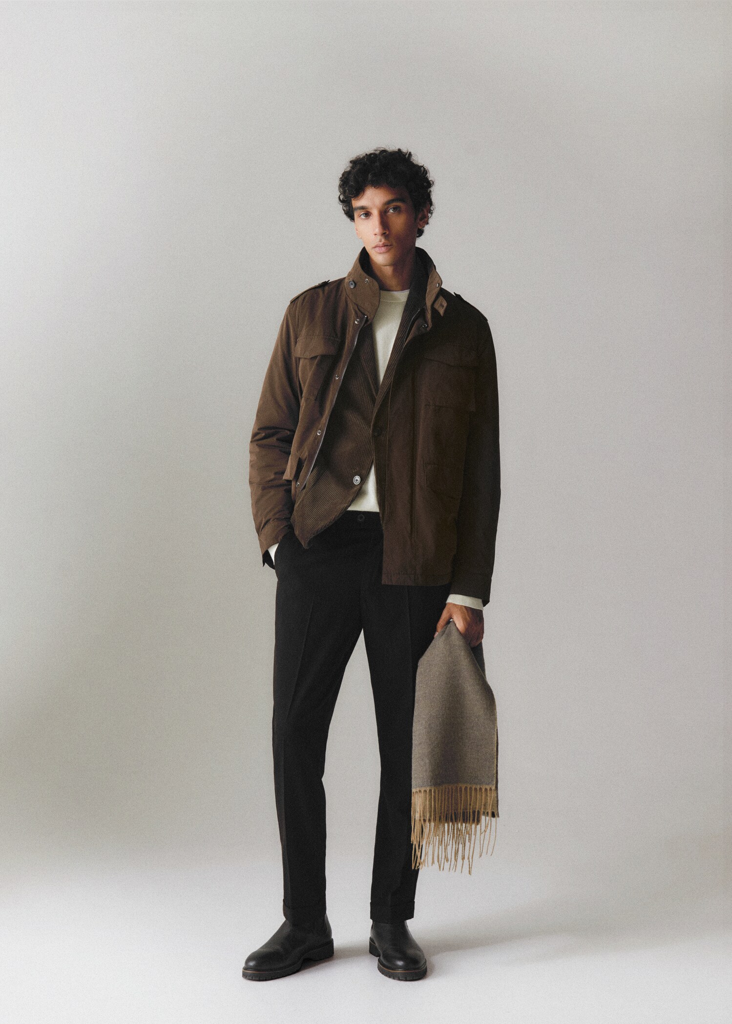 Water-repellent jacket with pockets - Details of the article 5