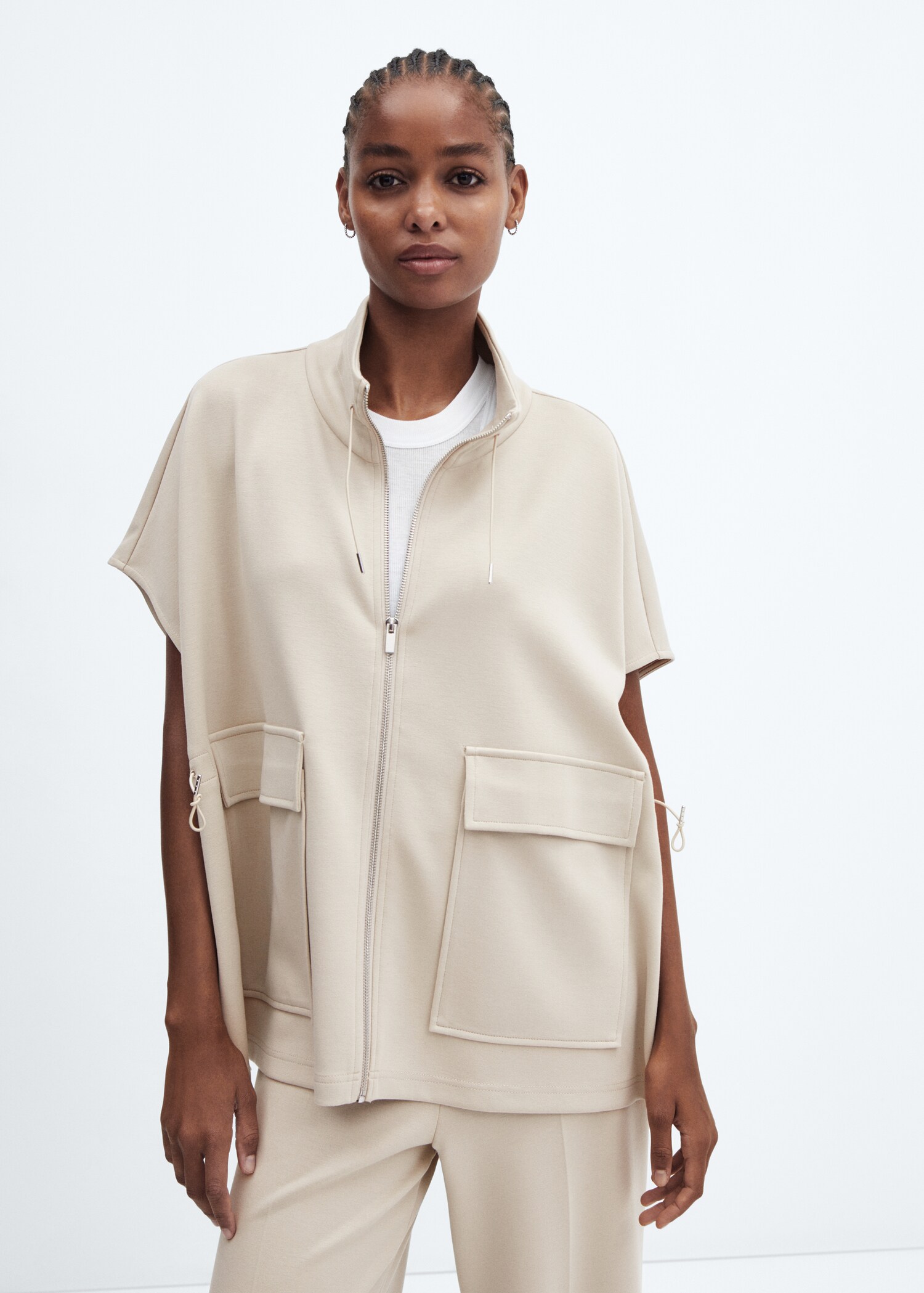 Veste poncho poches rabat - Plan moyen