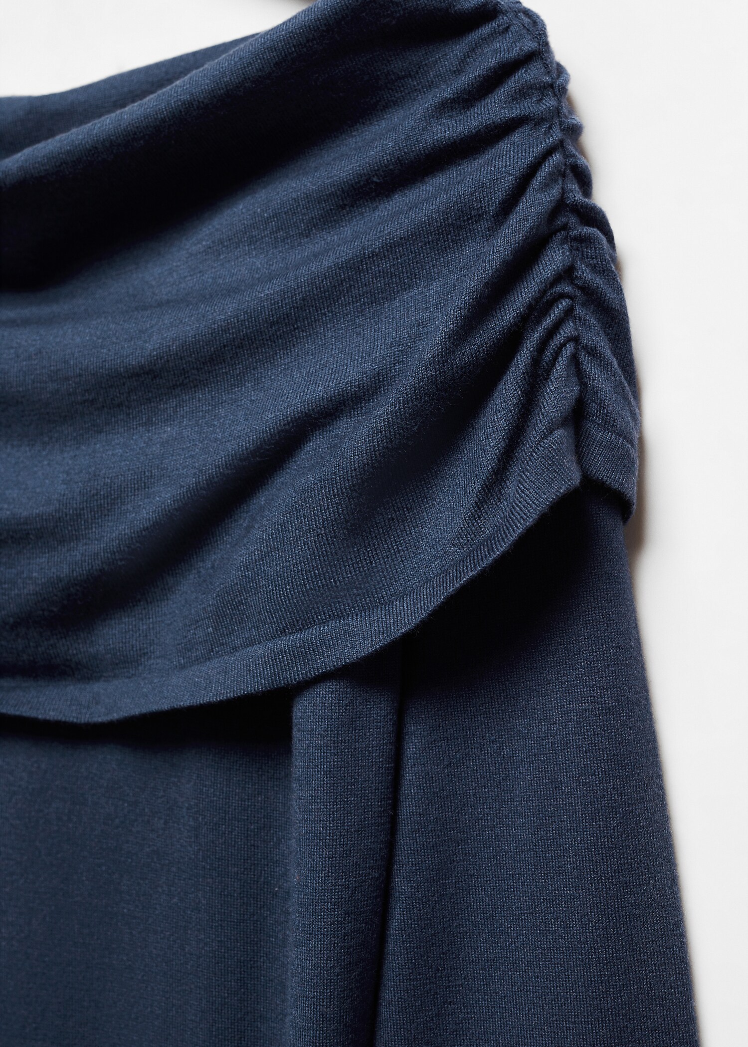 Robe drapée épaules dénudées - Détail de l'article 8