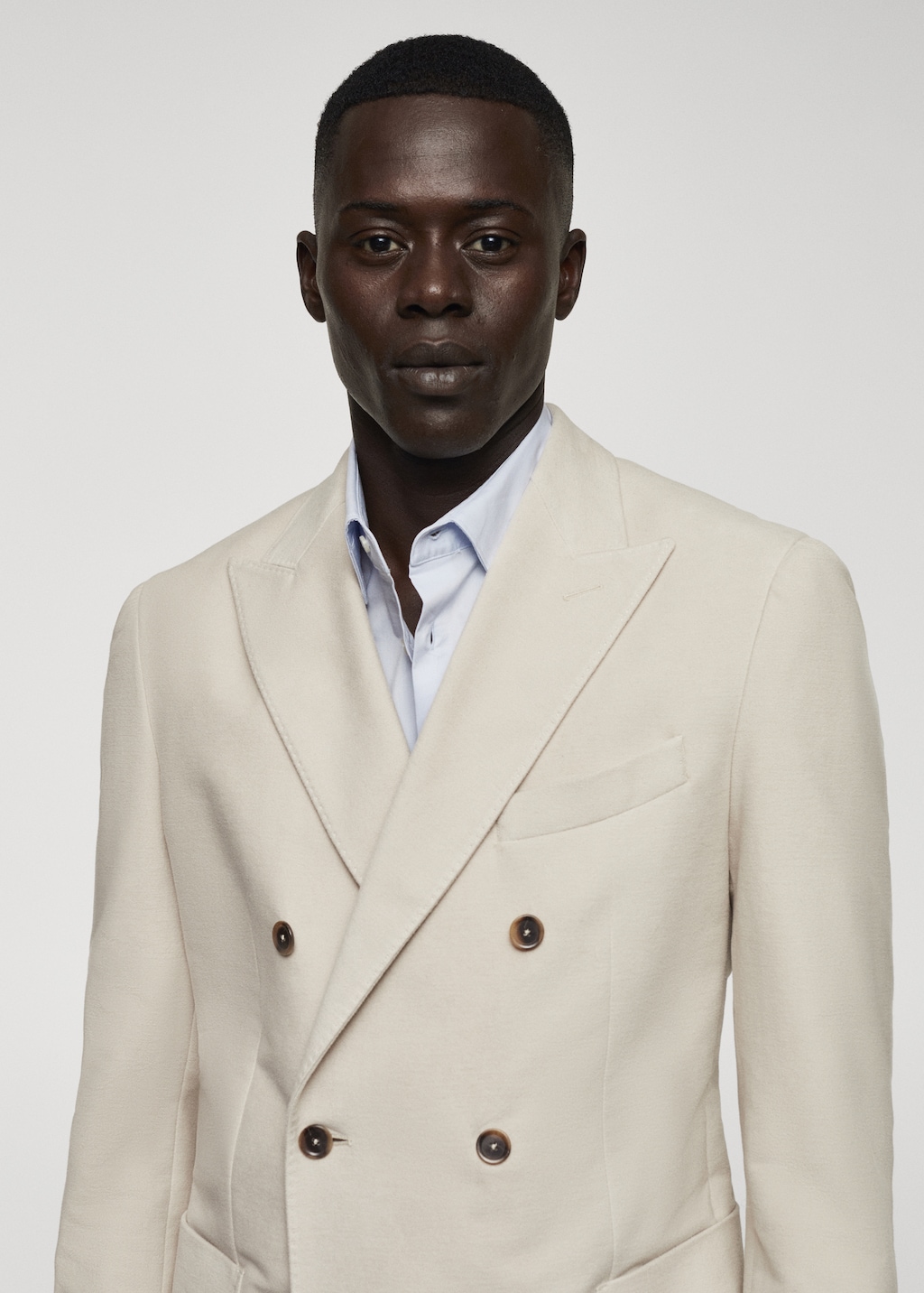 Virgin wool double-breasted blazer - Men | MANGO OUTLET Finland