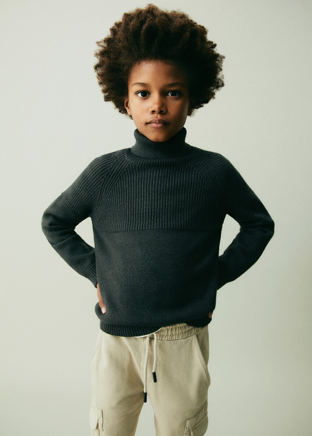 Turtleneck knit sweater hotsell