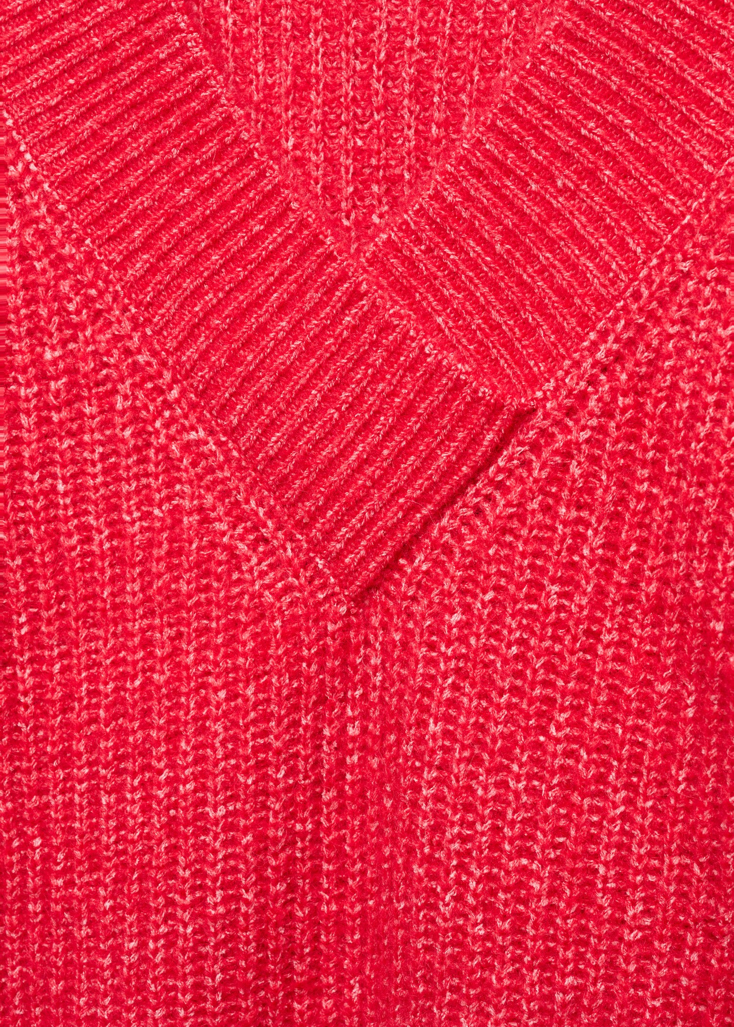 Chunky-knit V-neck sweater - Details of the article 8