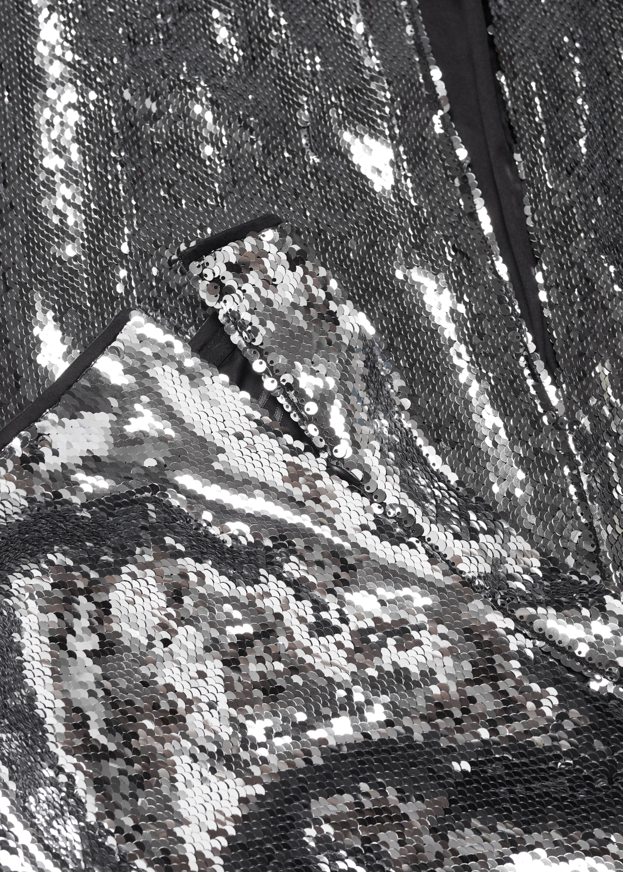 Strapless sequined dress - Details of the article 8